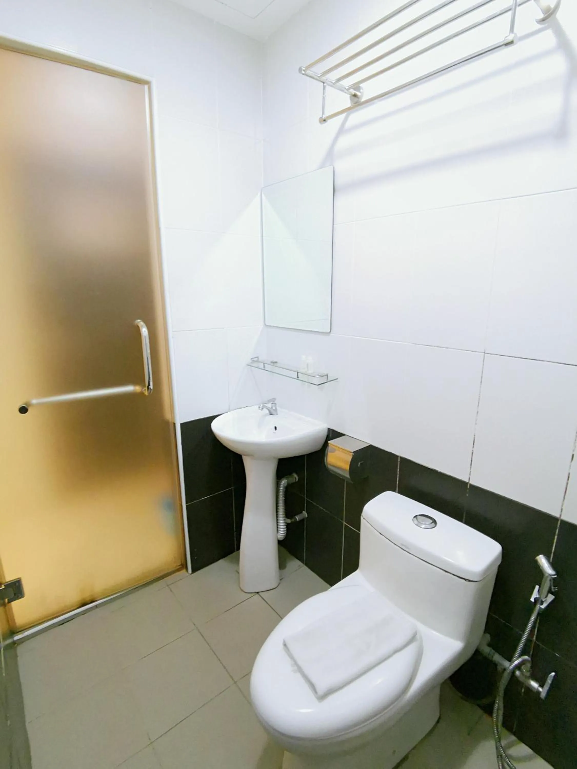 Bathroom in HKF Hotel