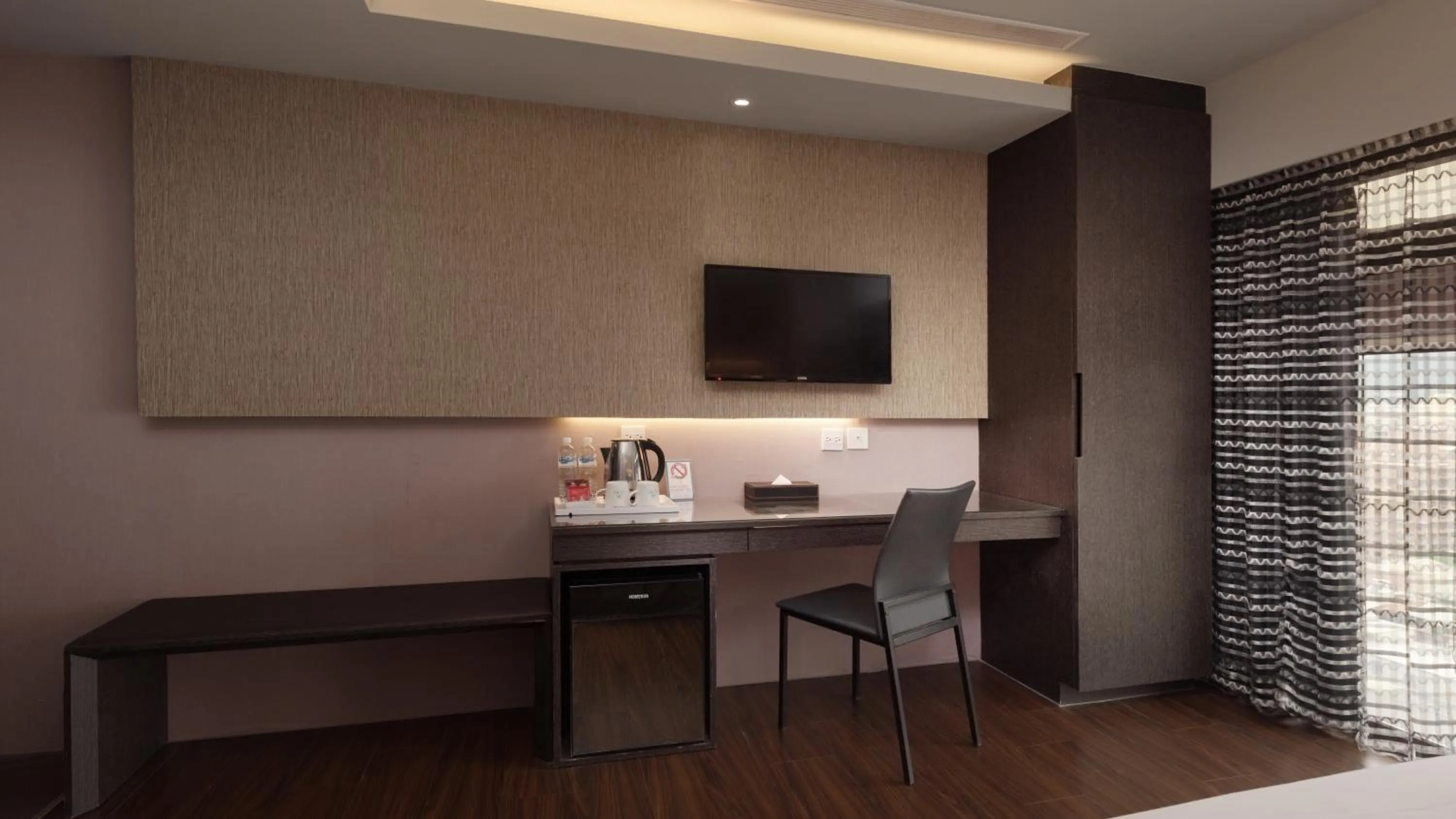 Photo of the whole room in Fine Hotel