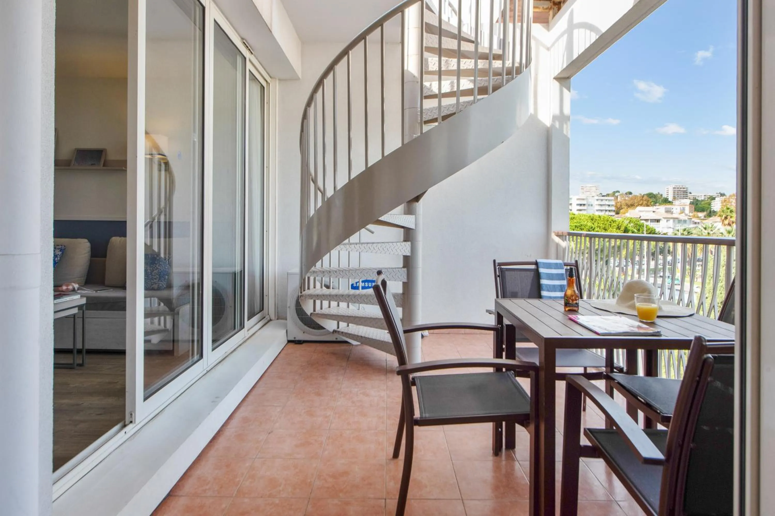 Patio in Résidence Pierre & Vacances Premium Port Prestige