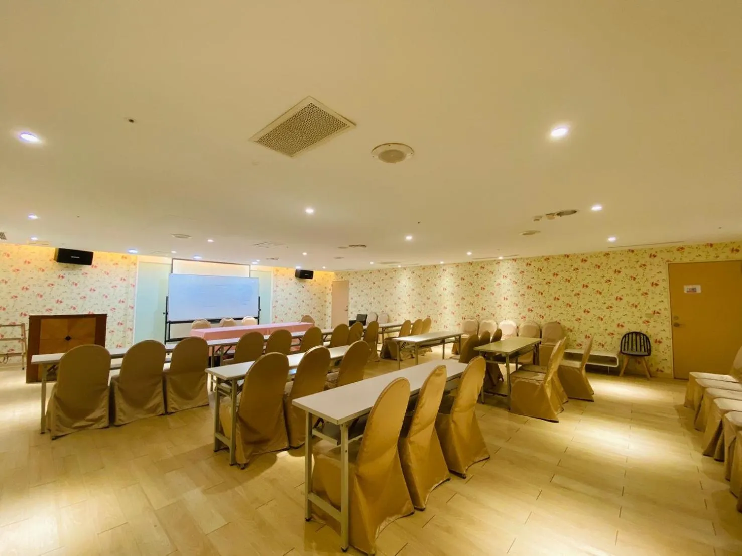 Hotel Champs Elysées