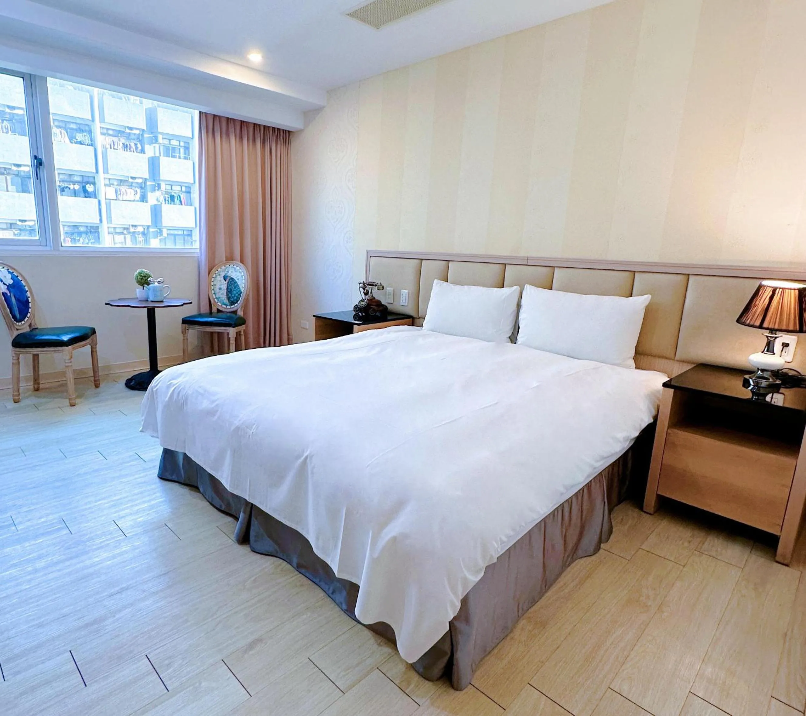 Bed in Hotel Champs Elysées