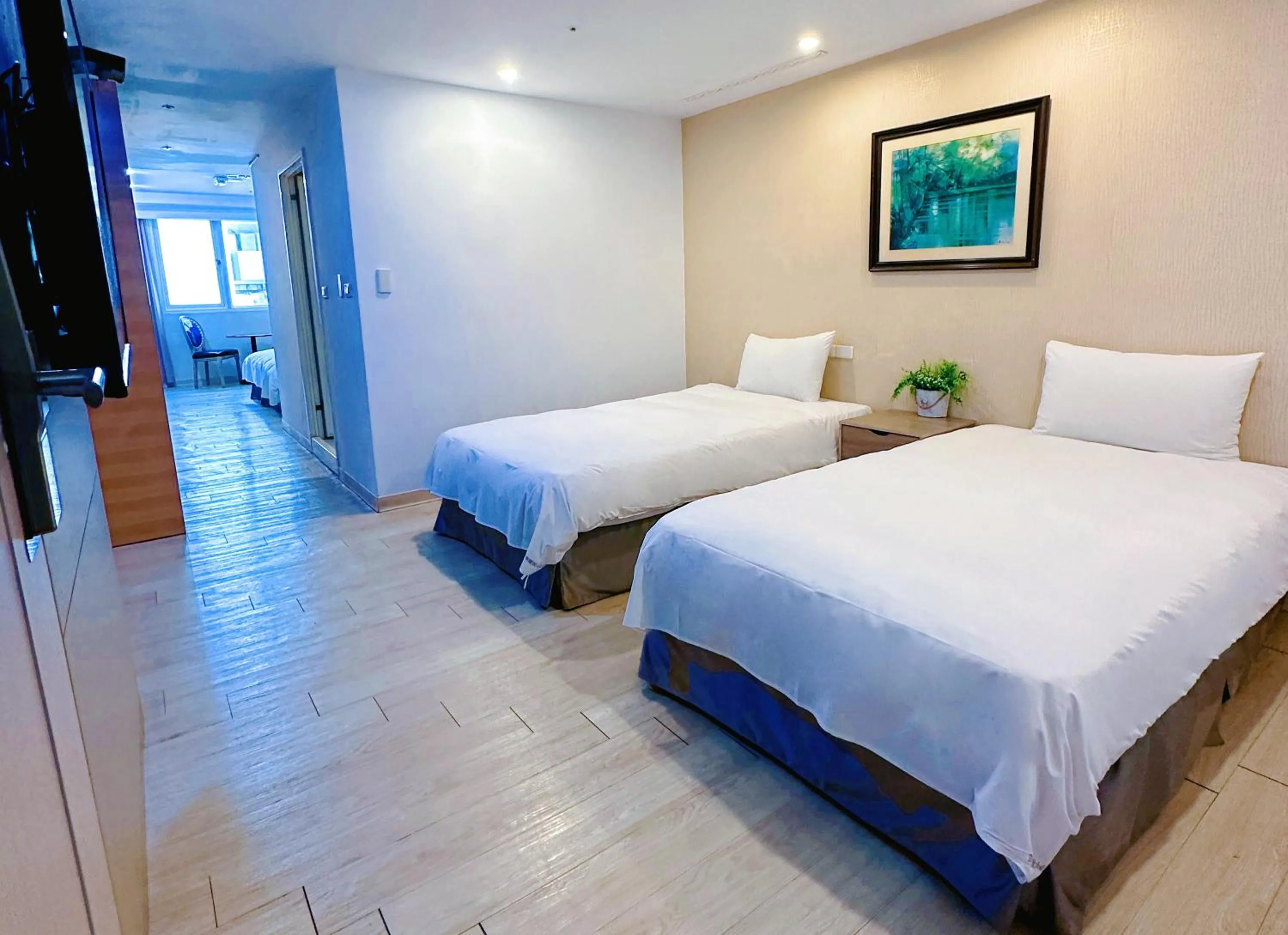 Bed in Hotel Champs Elysées