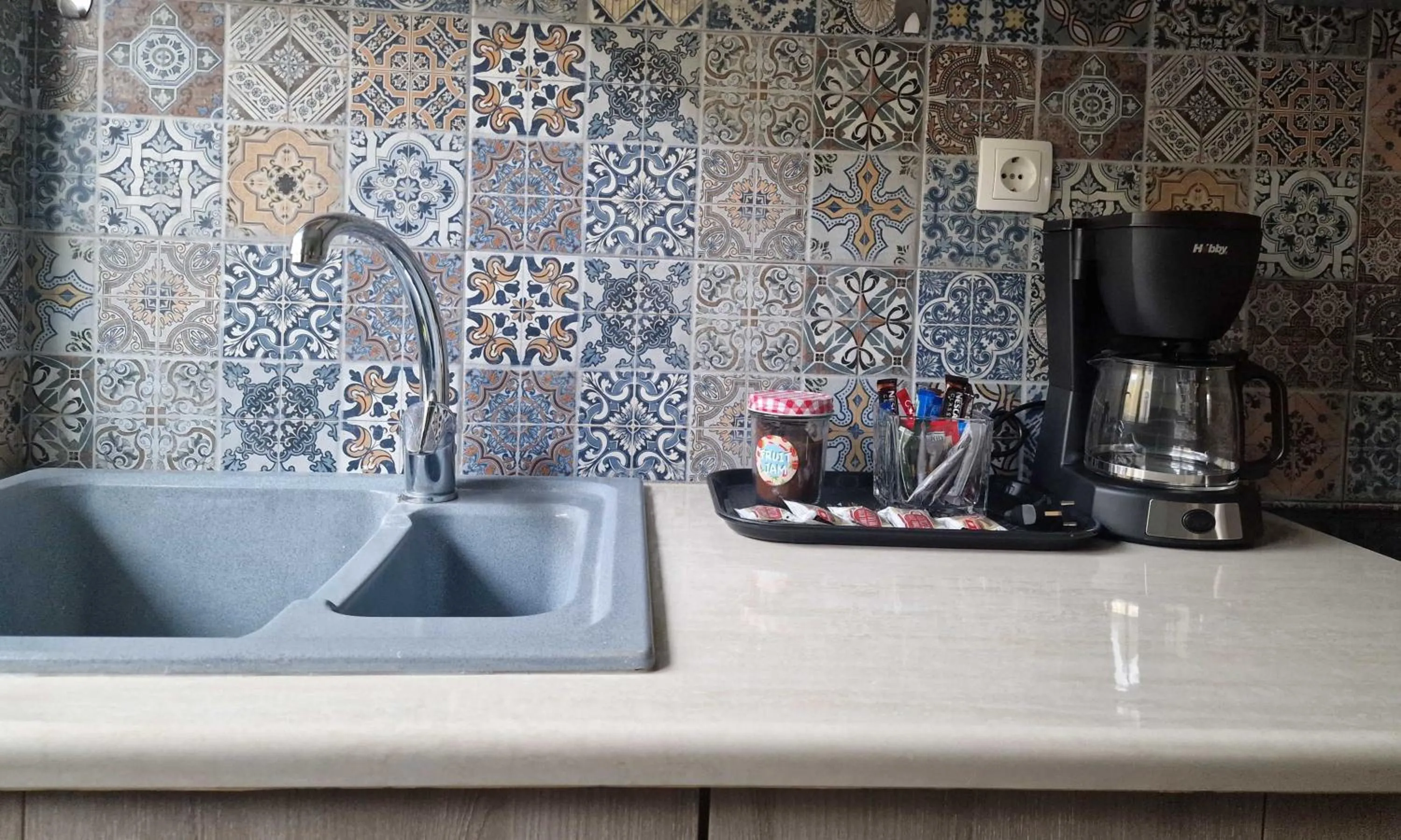 Coffee/tea facilities in Agora Residence