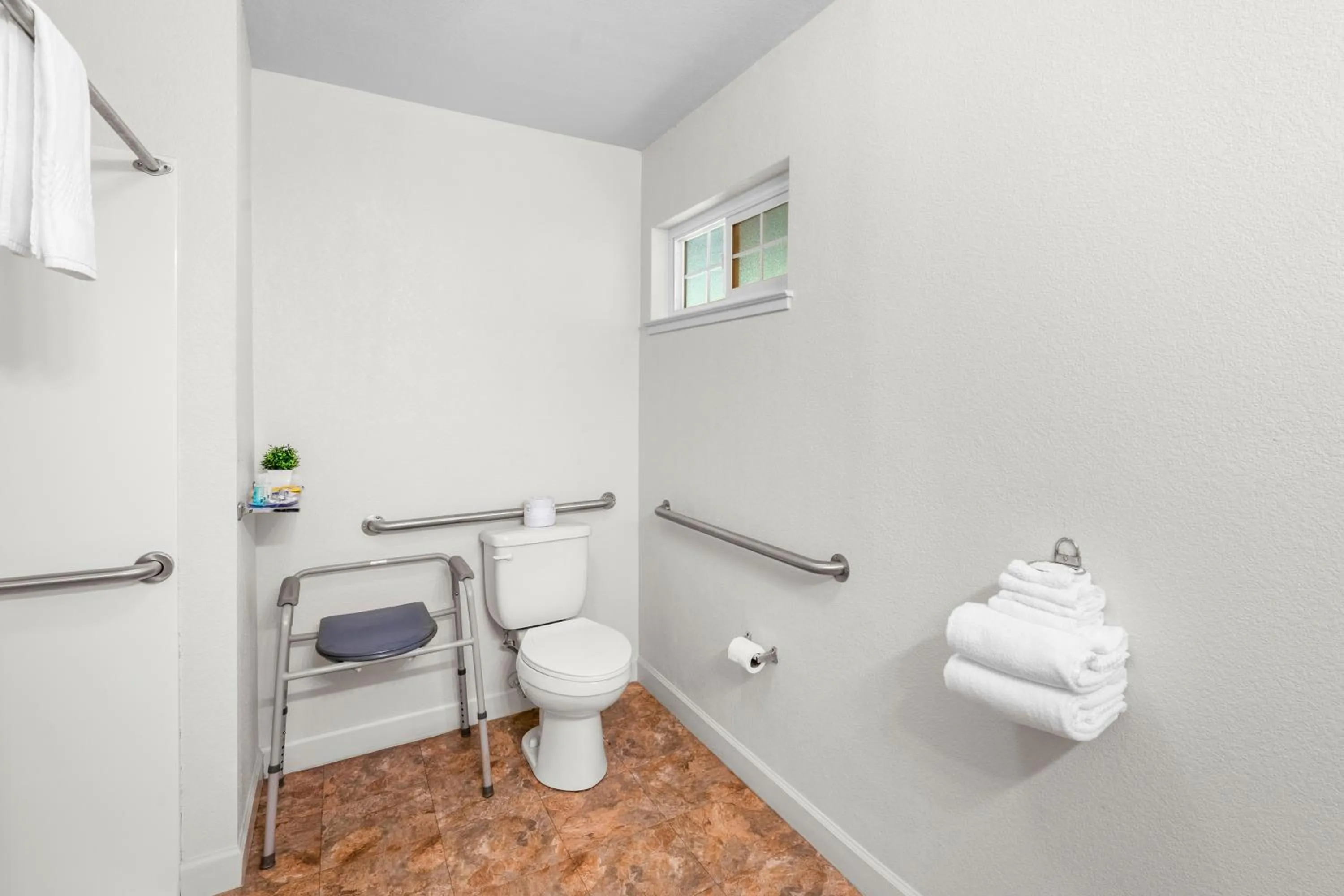 Bathroom in The Jackson Lodge