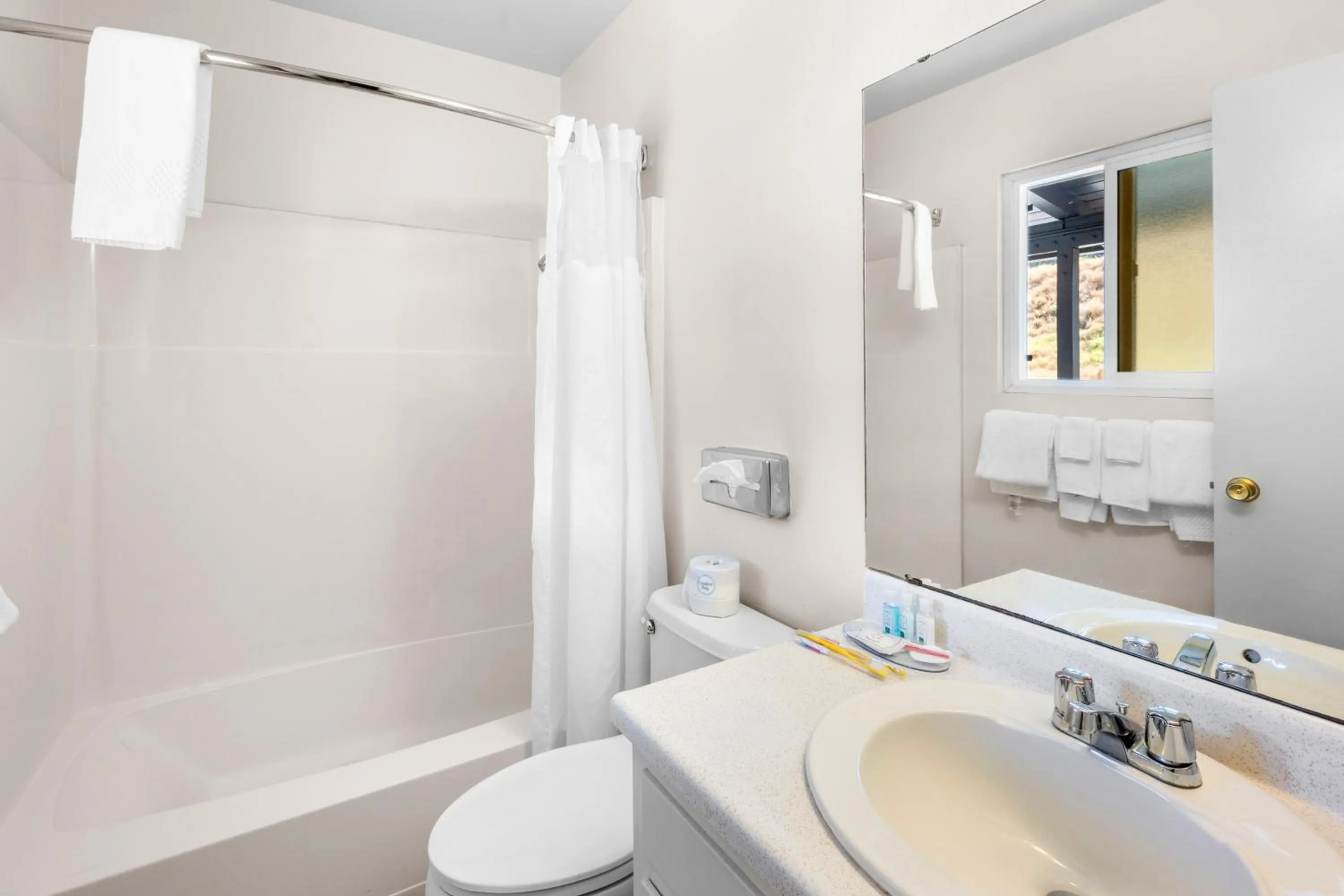 Bathroom in The Jackson Lodge