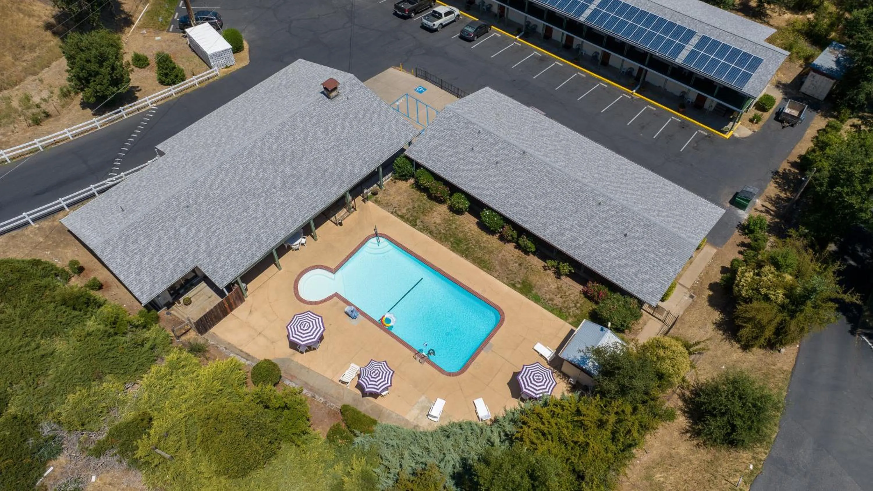 Property building, Bird's-eye View in The Jackson Lodge