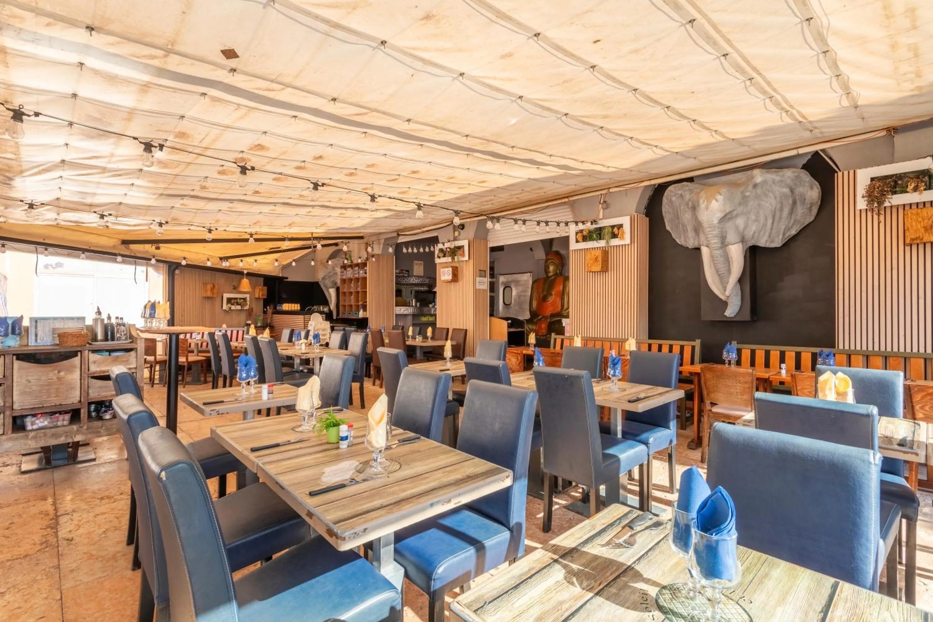 Restaurant/places to eat in Village Pierre & Vacances Cap Esterel