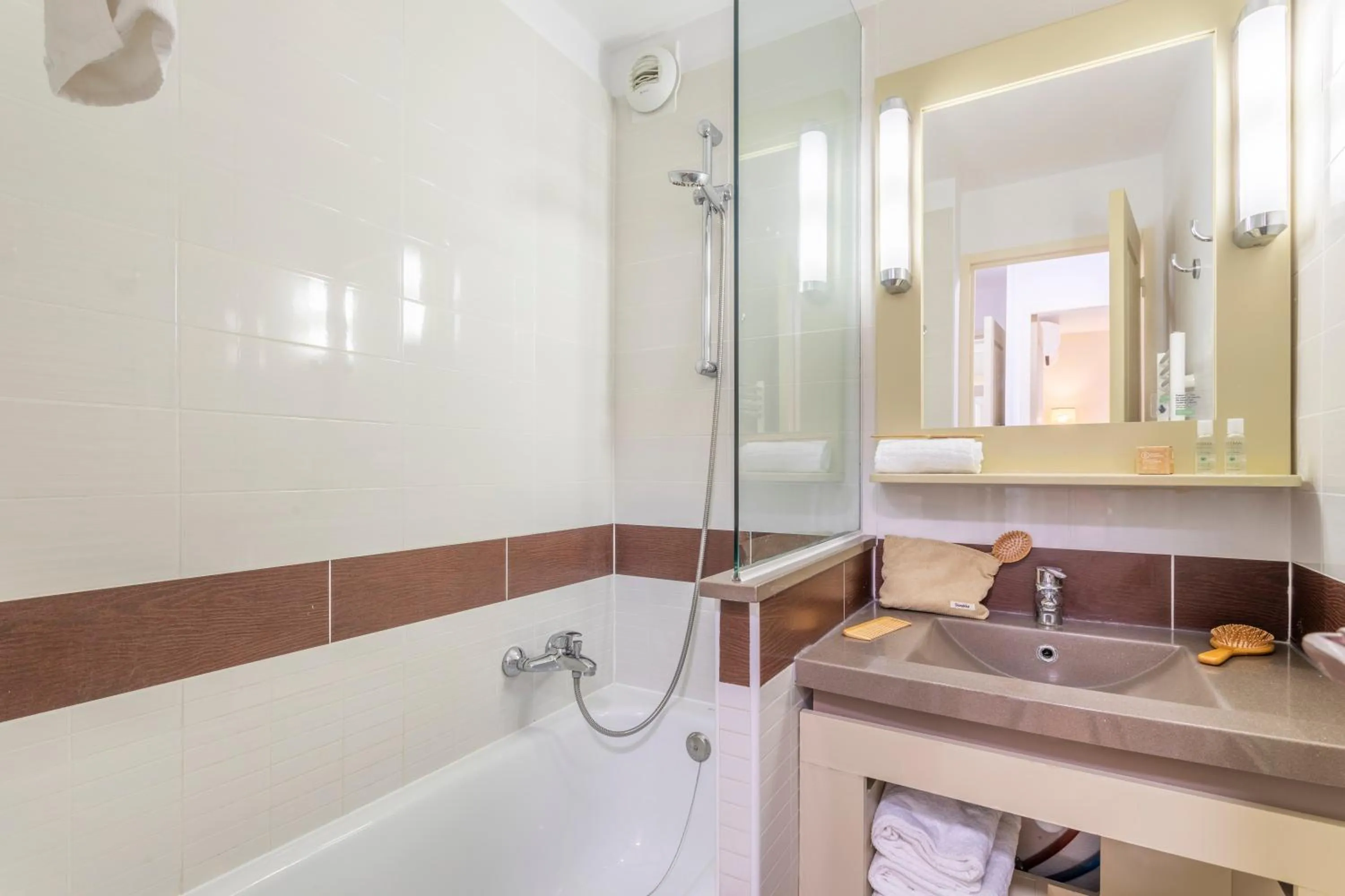 Bathroom in Village Pierre & Vacances Cap Esterel