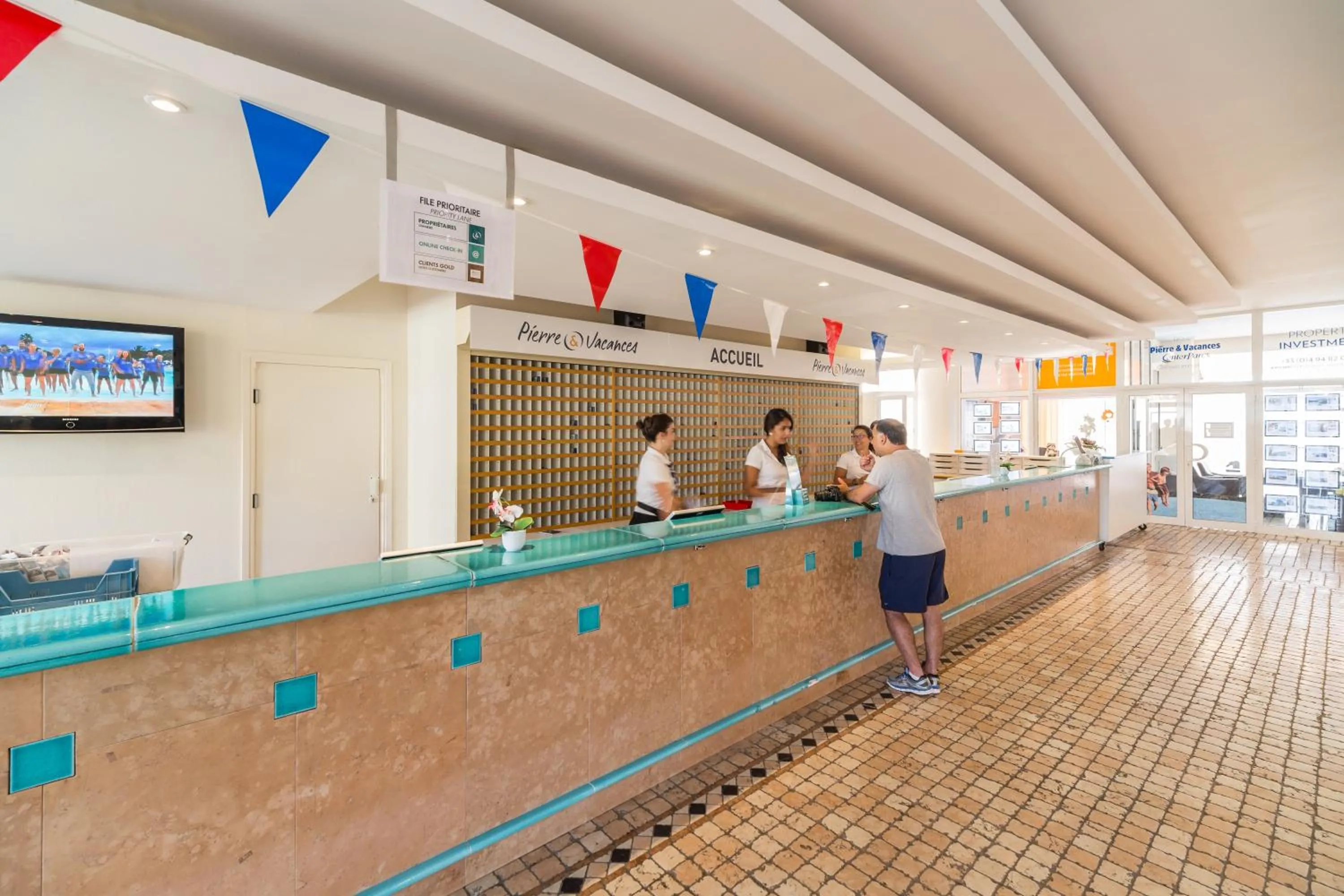 Staff in Village Pierre & Vacances Cap Esterel