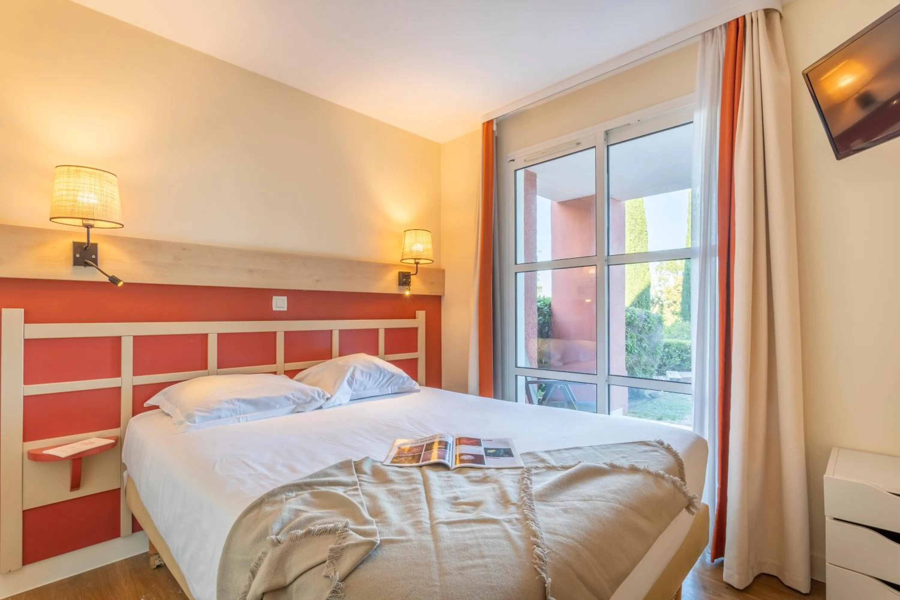 Bed in Village Pierre & Vacances Cap Esterel