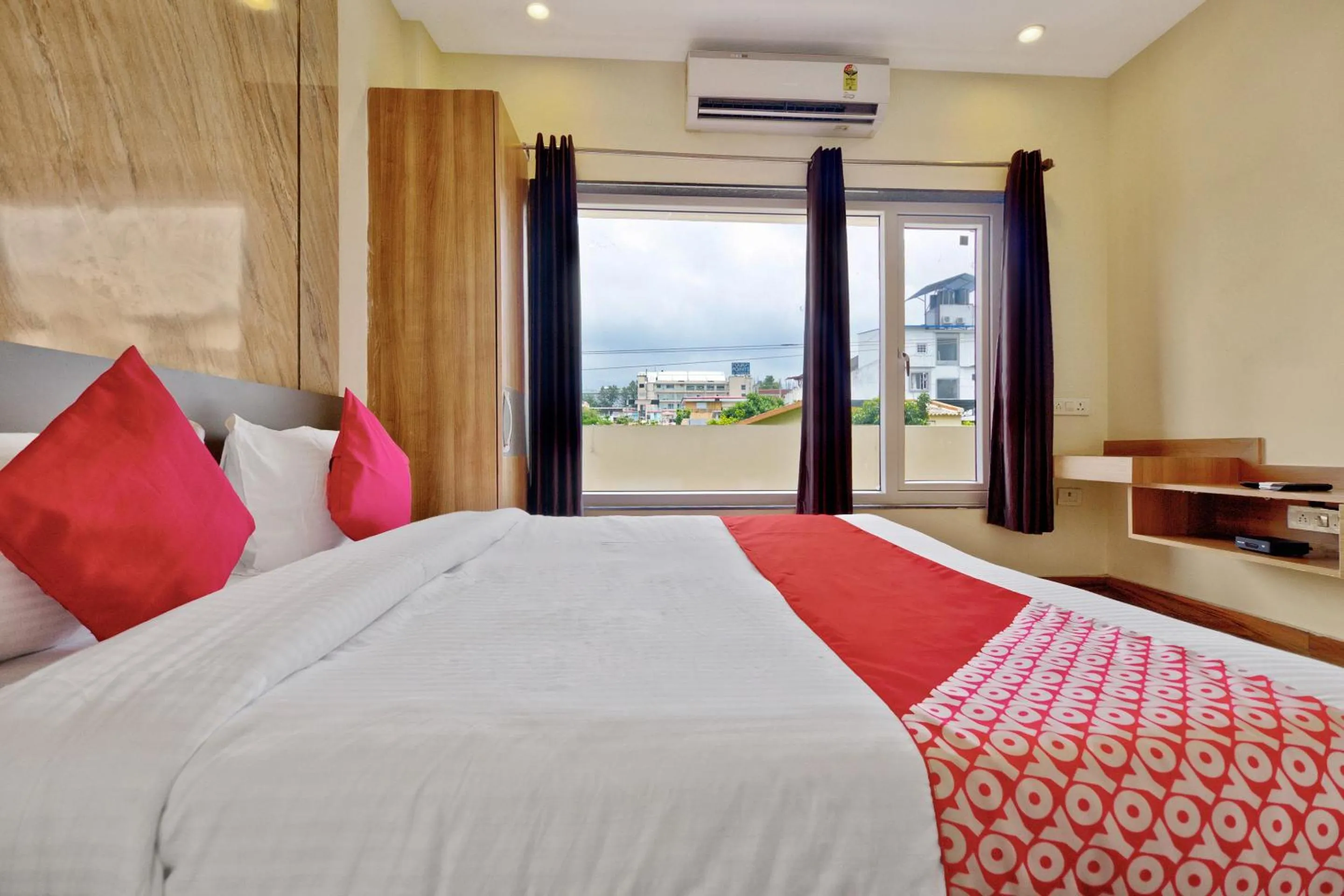 Bedroom, Bed in Super Hotel O Blessings Residency