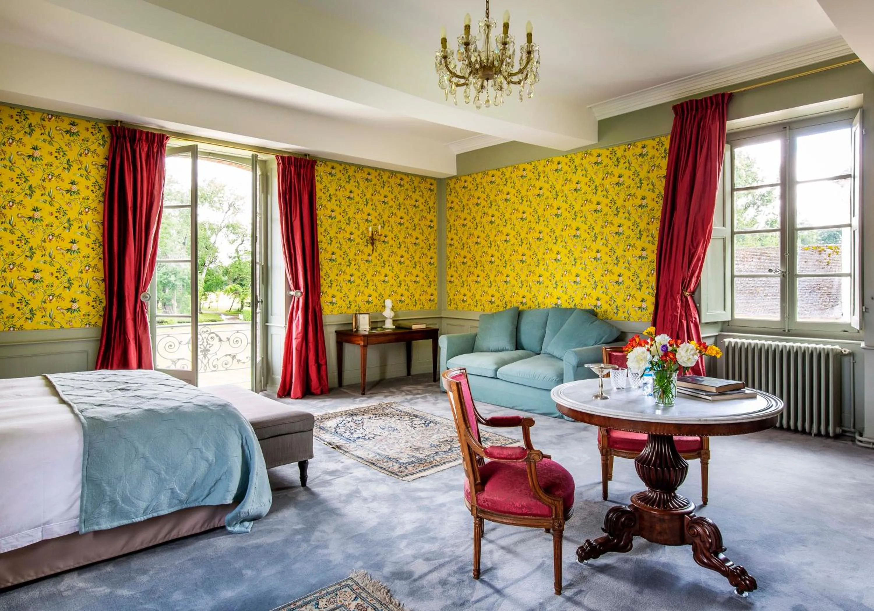 Bed in Chateau de la Villedubois