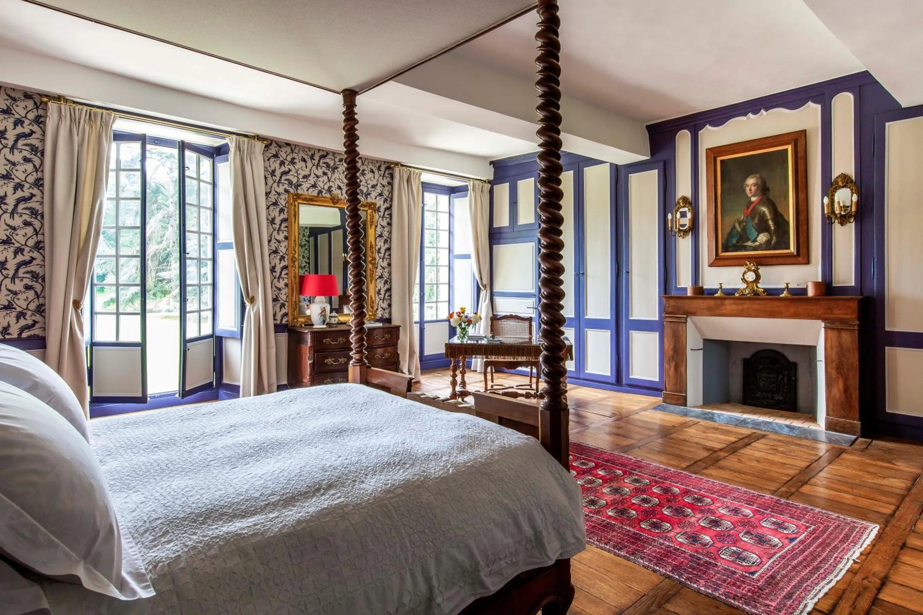 Bed in Chateau de la Villedubois