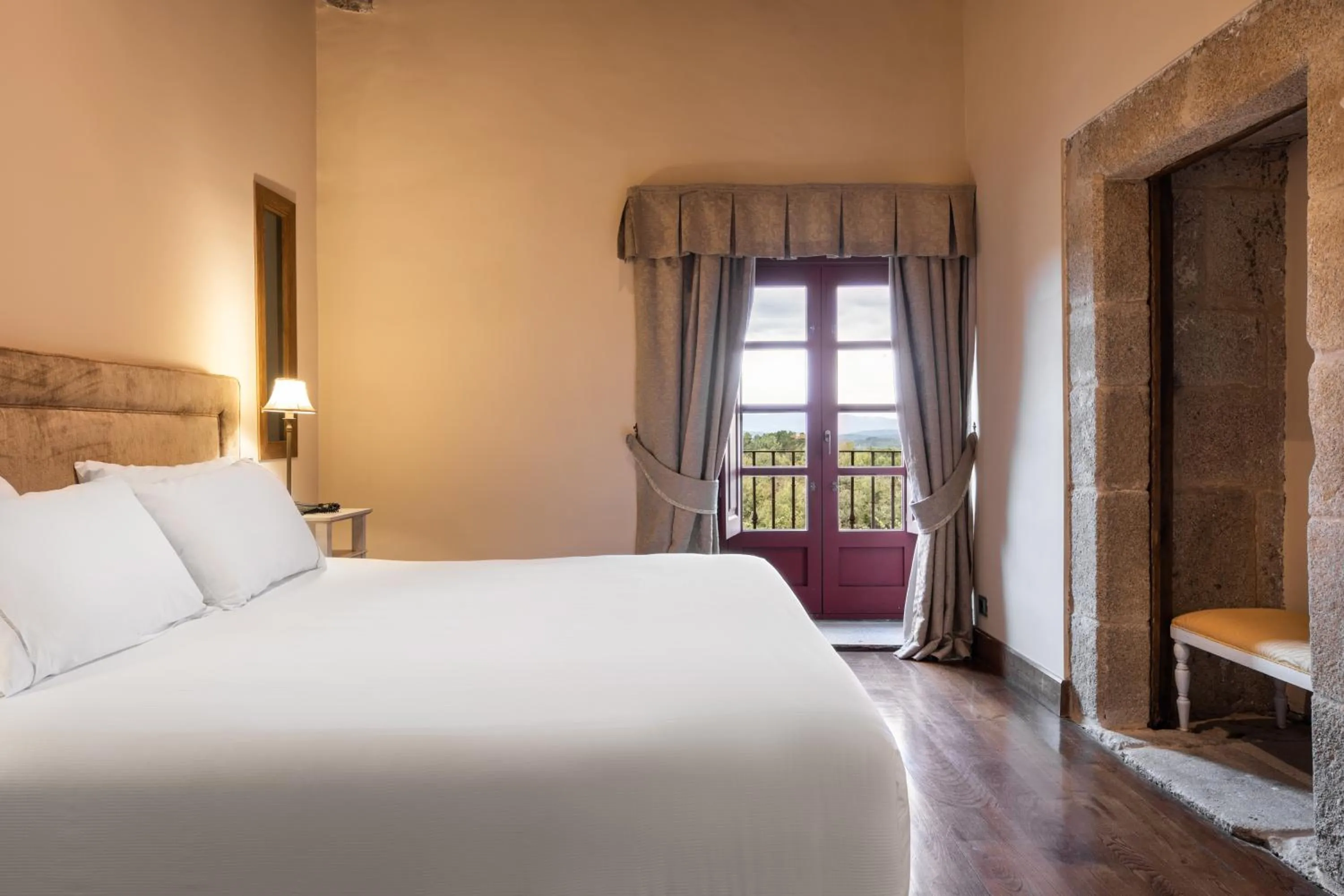 Bed in Áurea Palacio de Sober by Eurostars Hotel Company