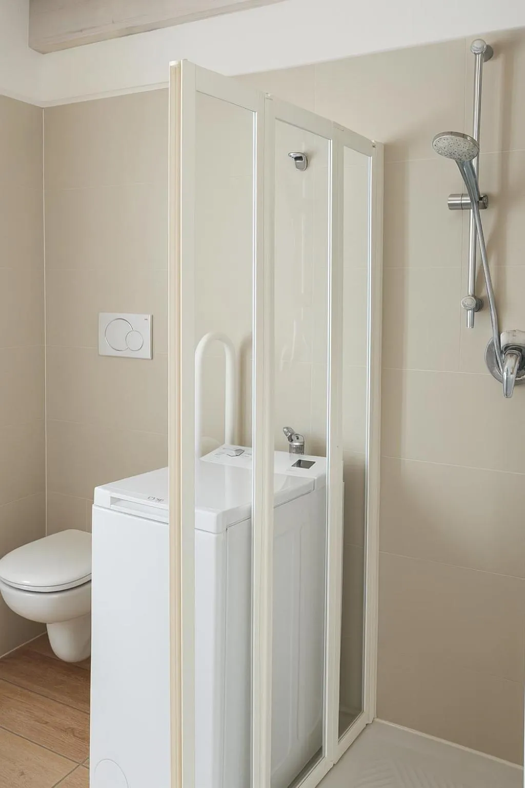 Shower in Residence Antares