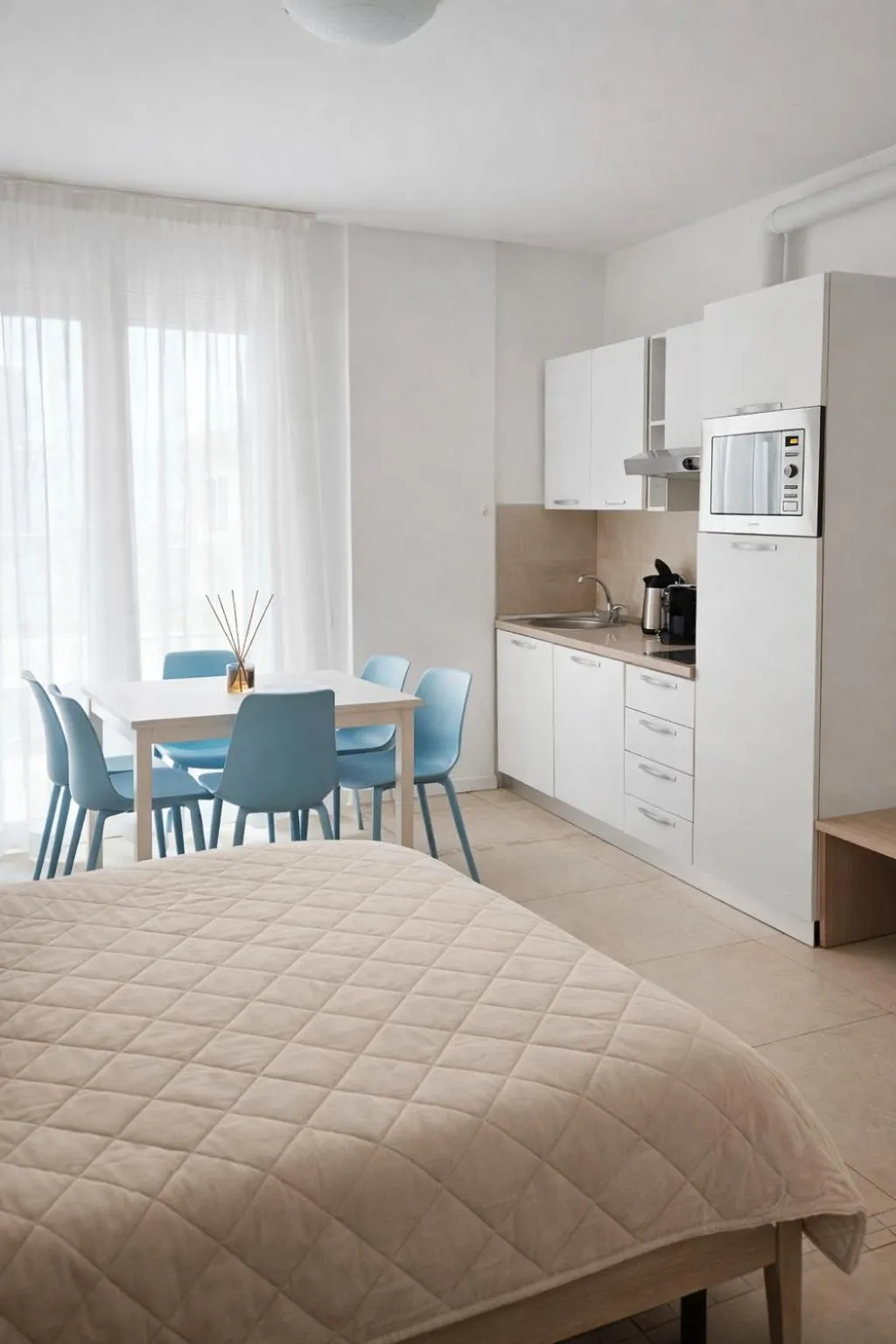 Bed in Residence Antares