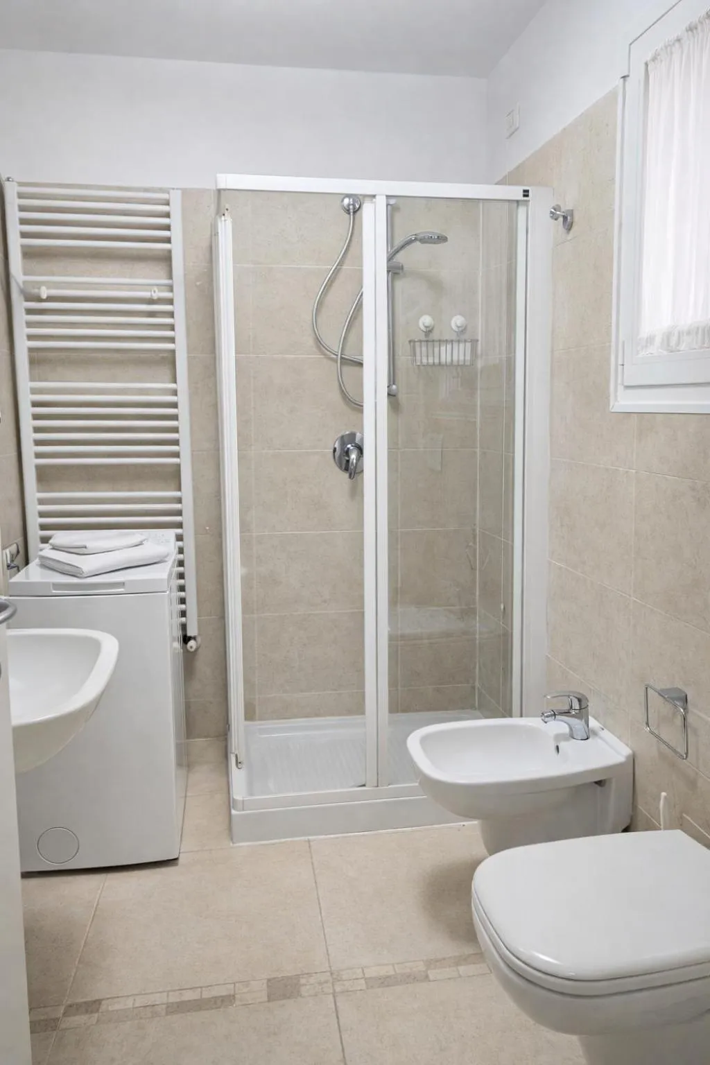 Shower in Residence Antares