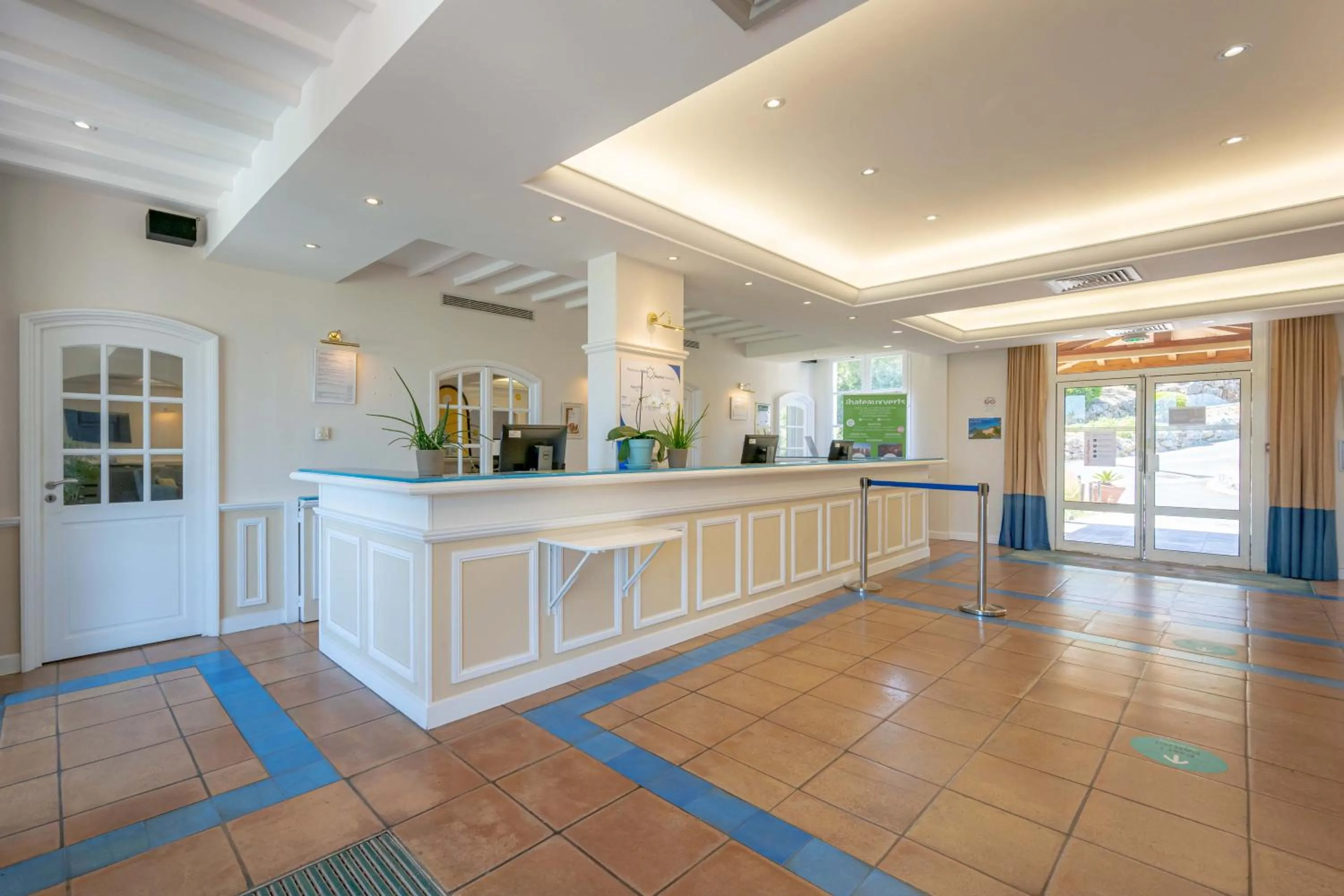 Lobby or reception in Résidence Pierre & Vacances Les Restanques du Golfe de Saint-Tropez