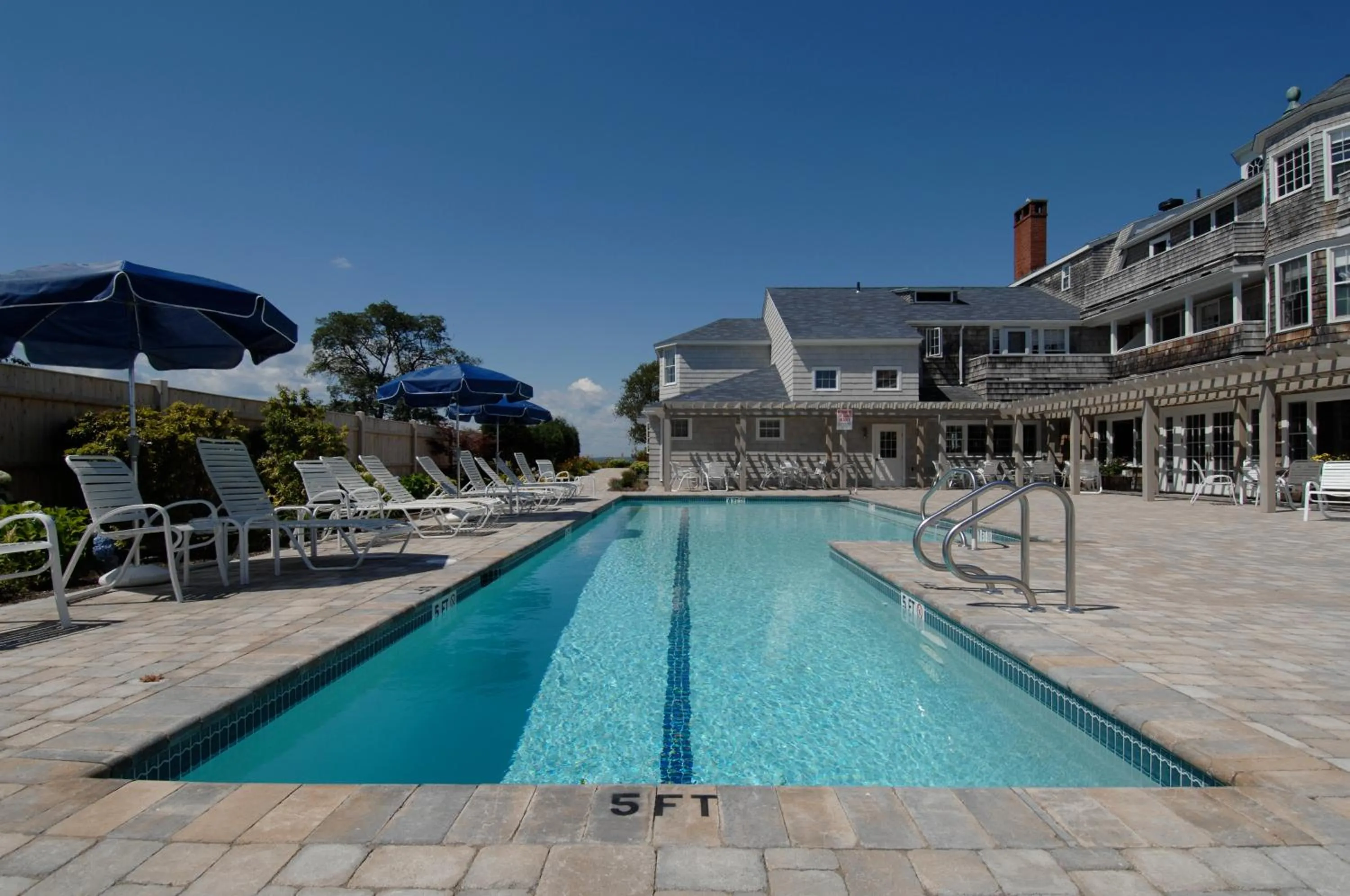 Swimming pool in Black Point Inn