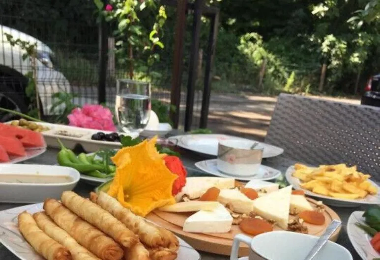 Breakfast in AdaHan Family Rooms Gocek