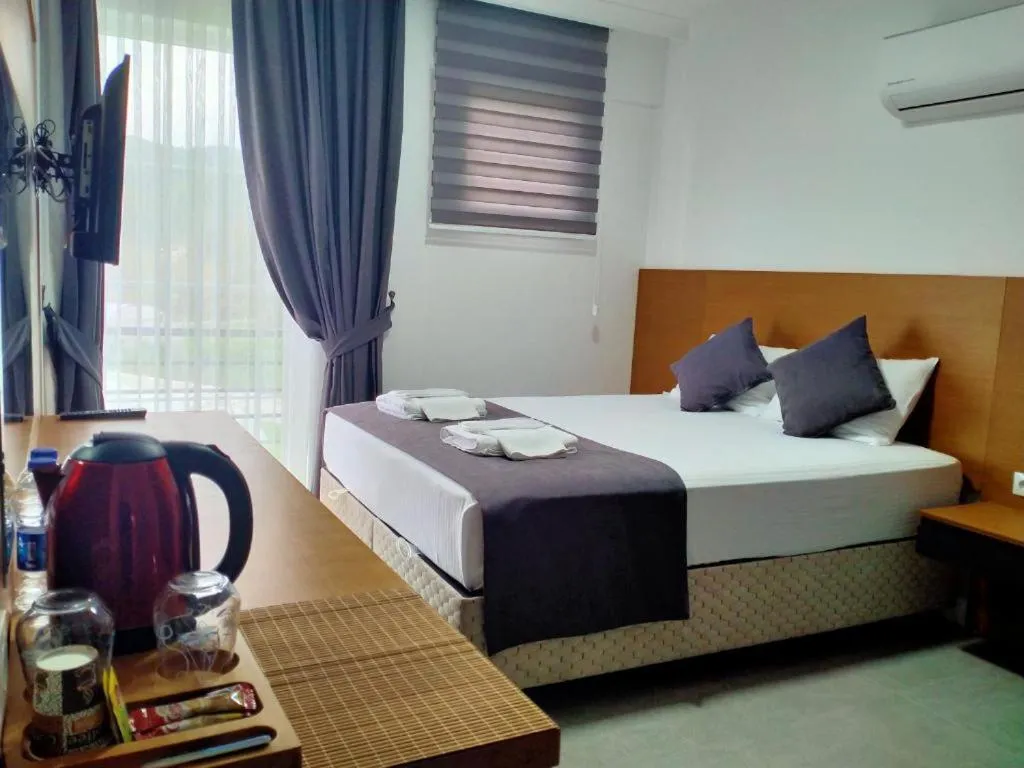 AdaHan Family Rooms Gocek