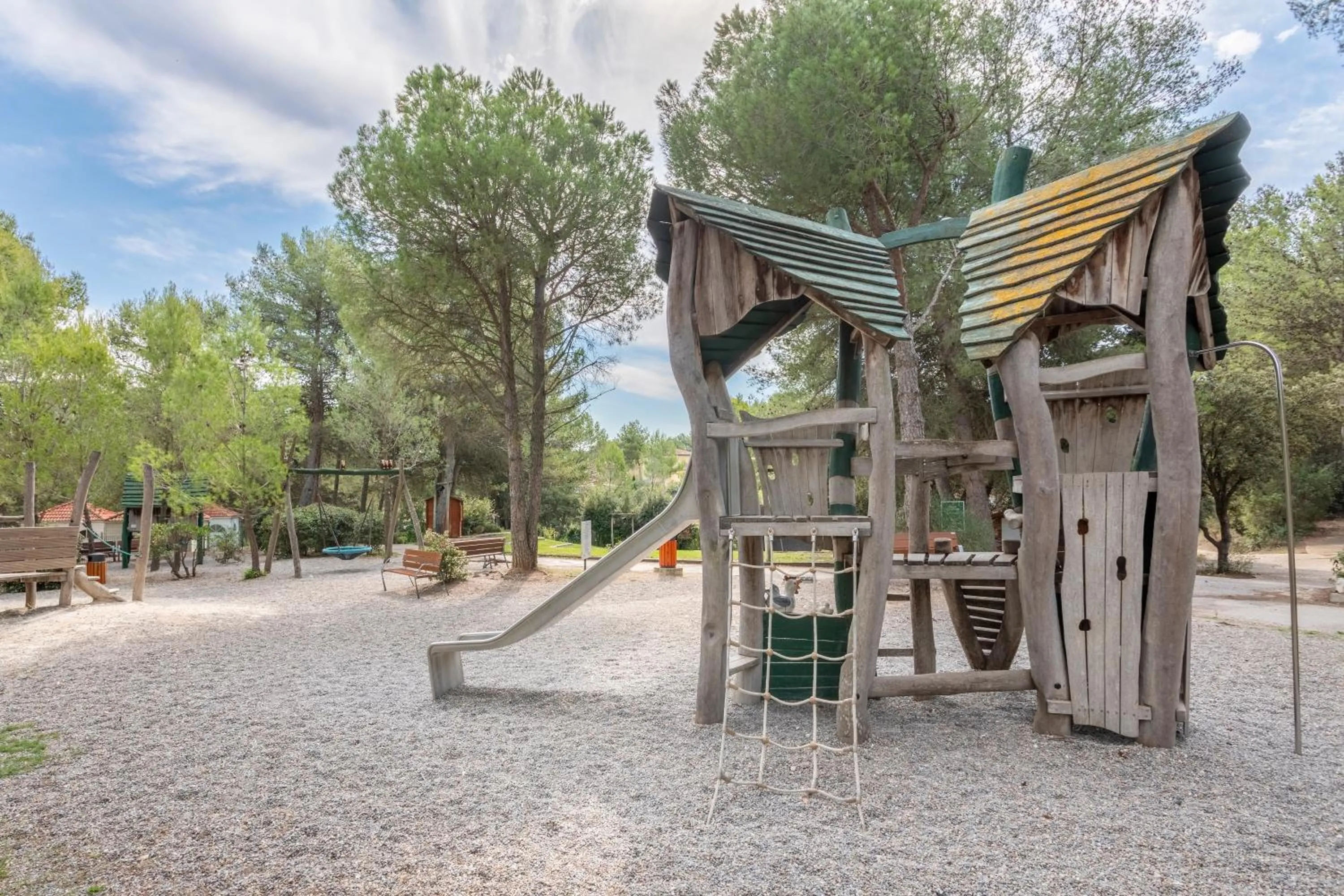 Spring in Village Pierre & Vacances Pont Royal en Provence