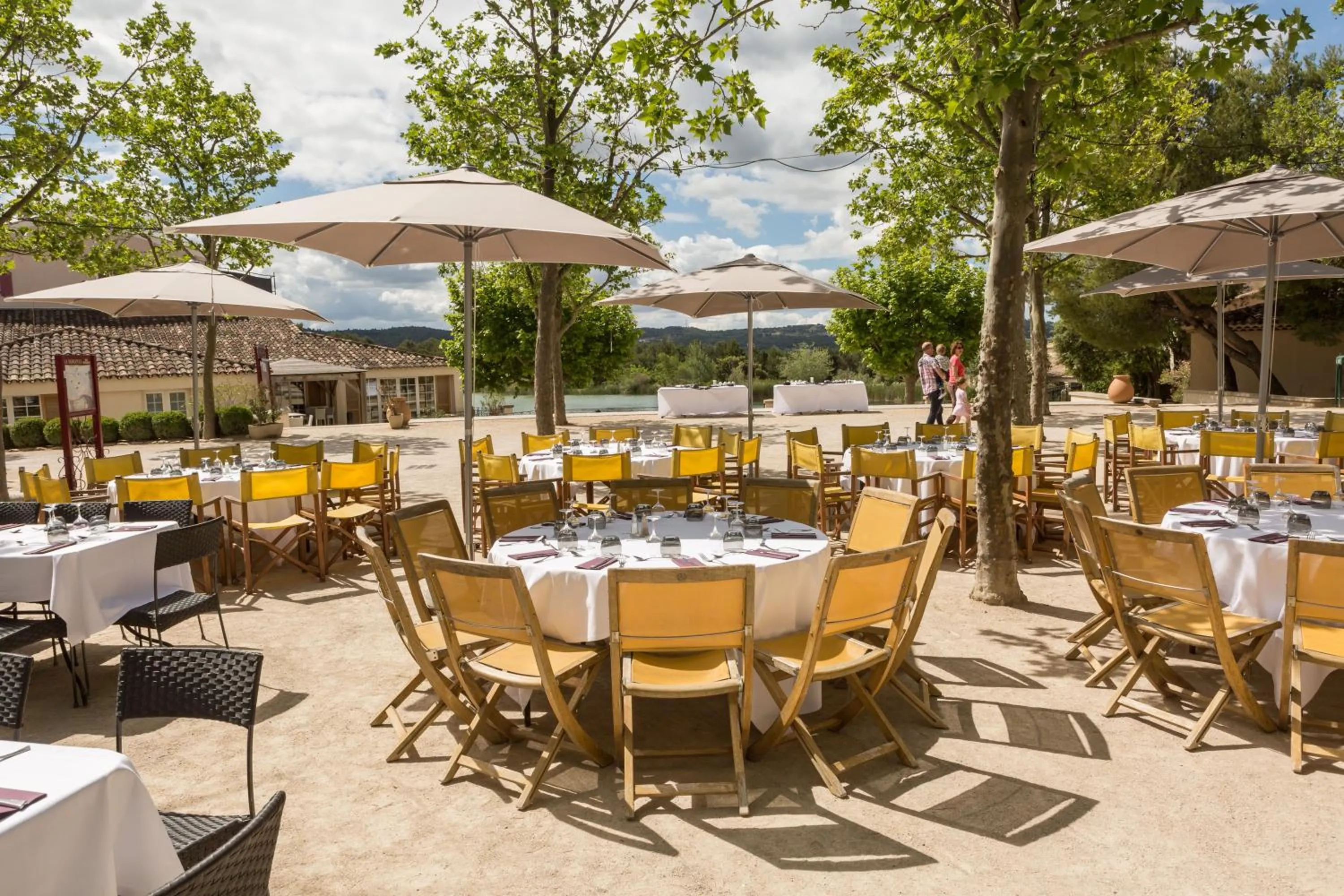 Patio in Village Pierre & Vacances Pont Royal en Provence