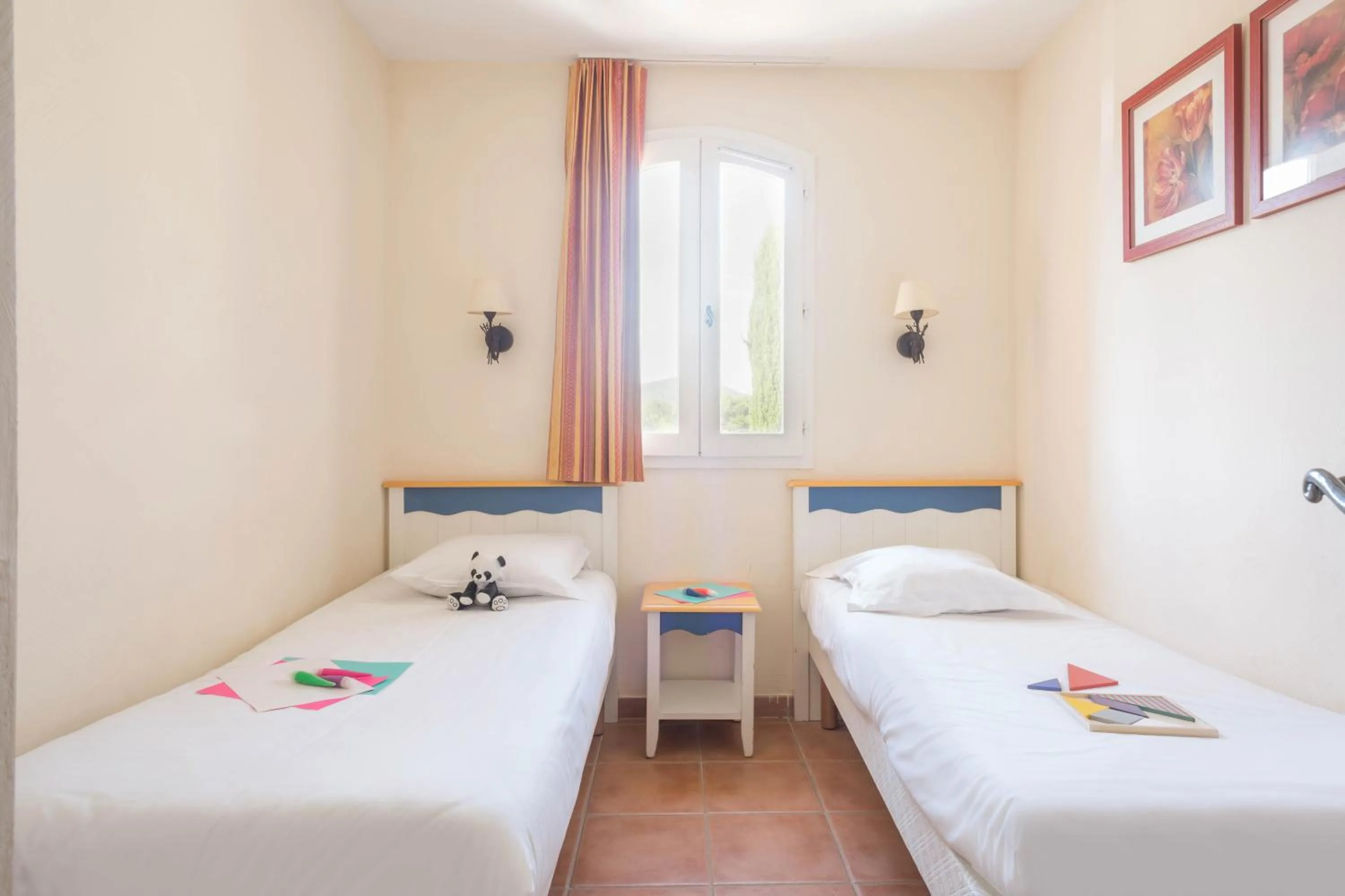 Bed in Village Pierre & Vacances Pont Royal en Provence