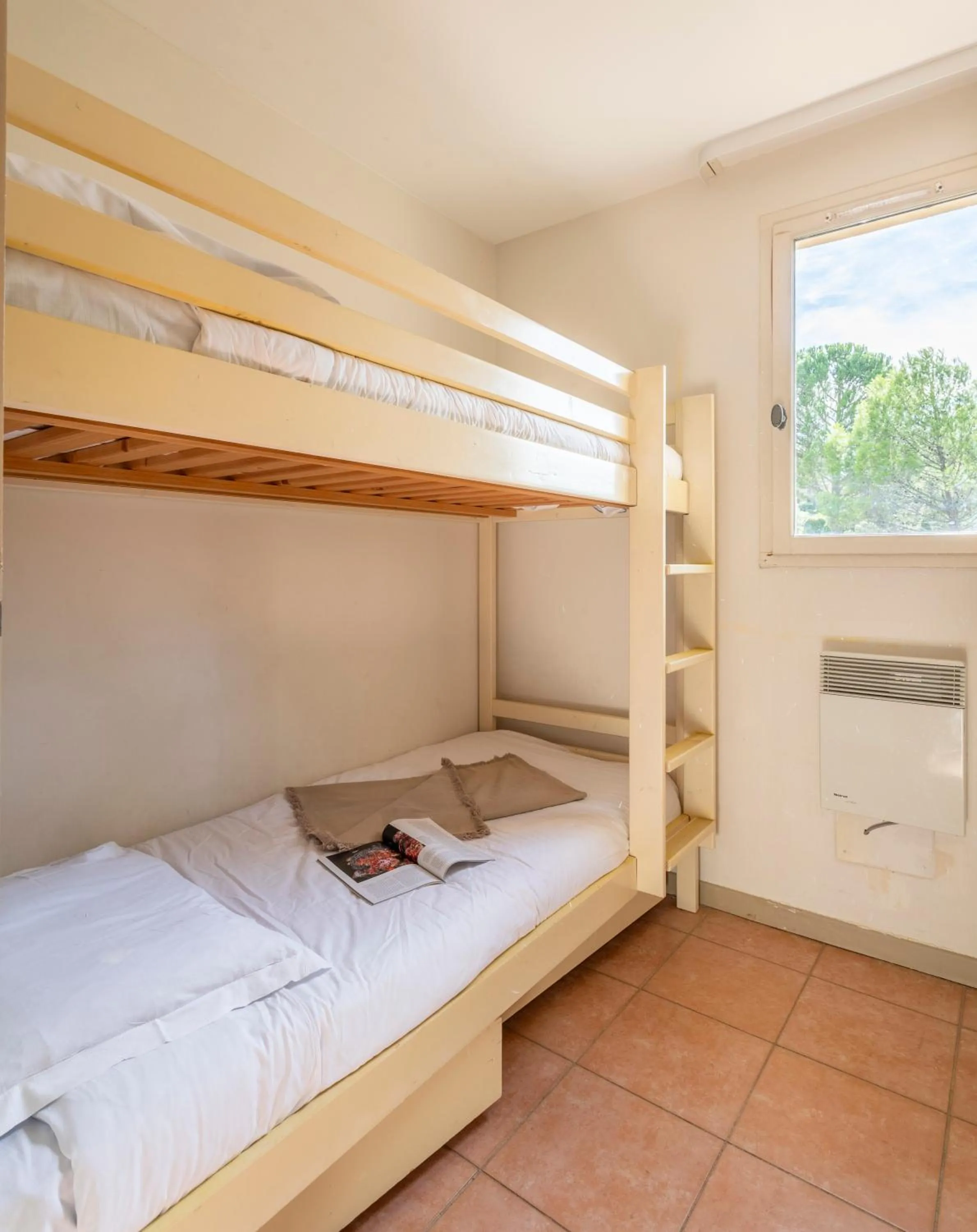 Bed in Village Pierre & Vacances Pont Royal en Provence