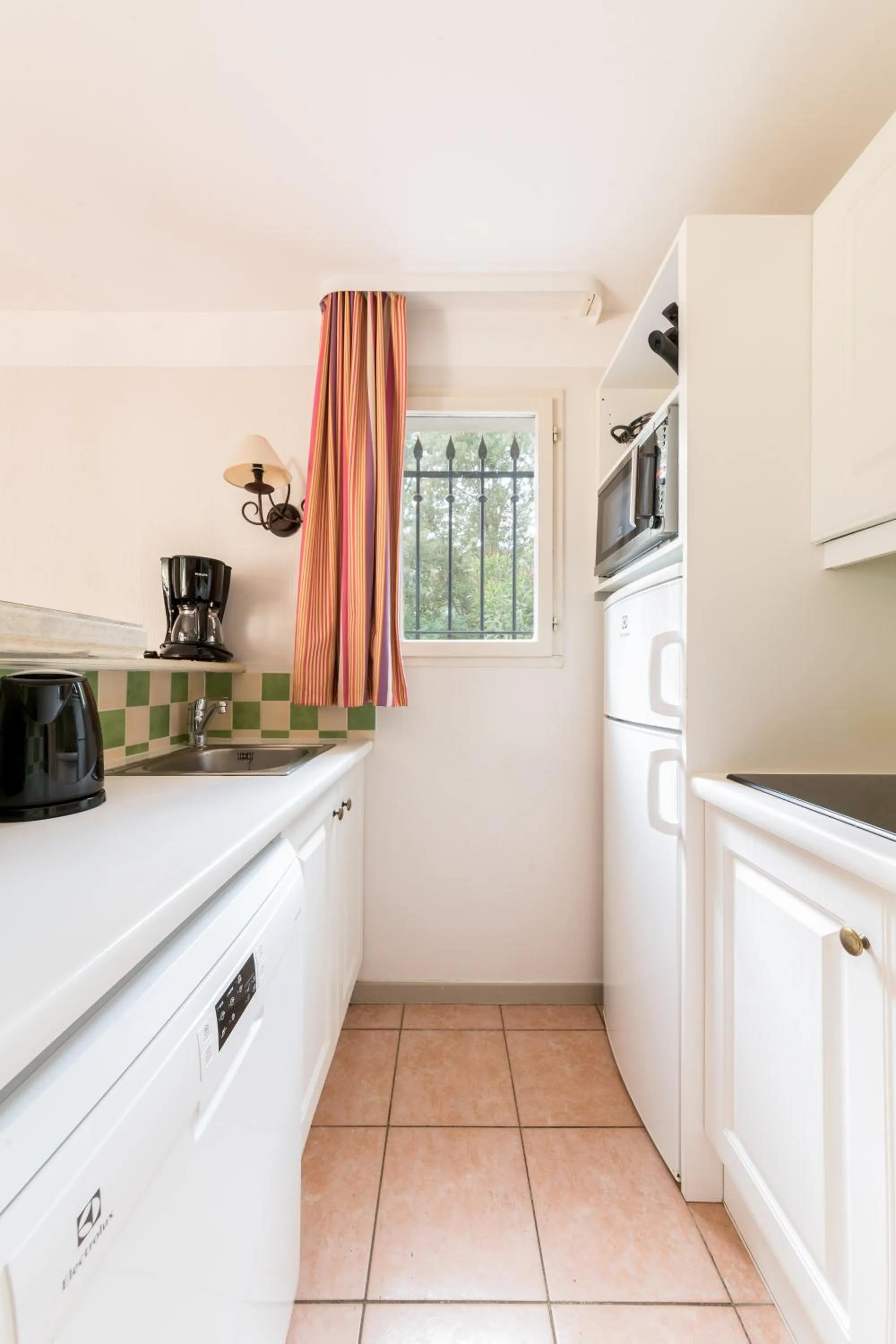 Coffee/tea facilities in Village Pierre & Vacances Pont Royal en Provence