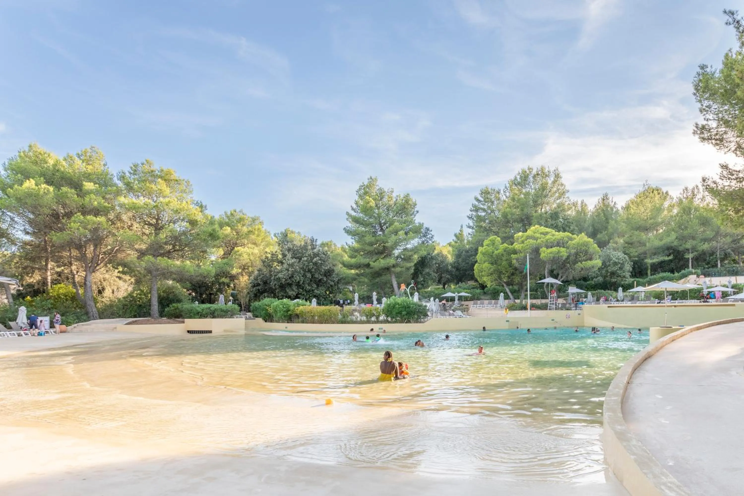 Day in Village Pierre & Vacances Pont Royal en Provence