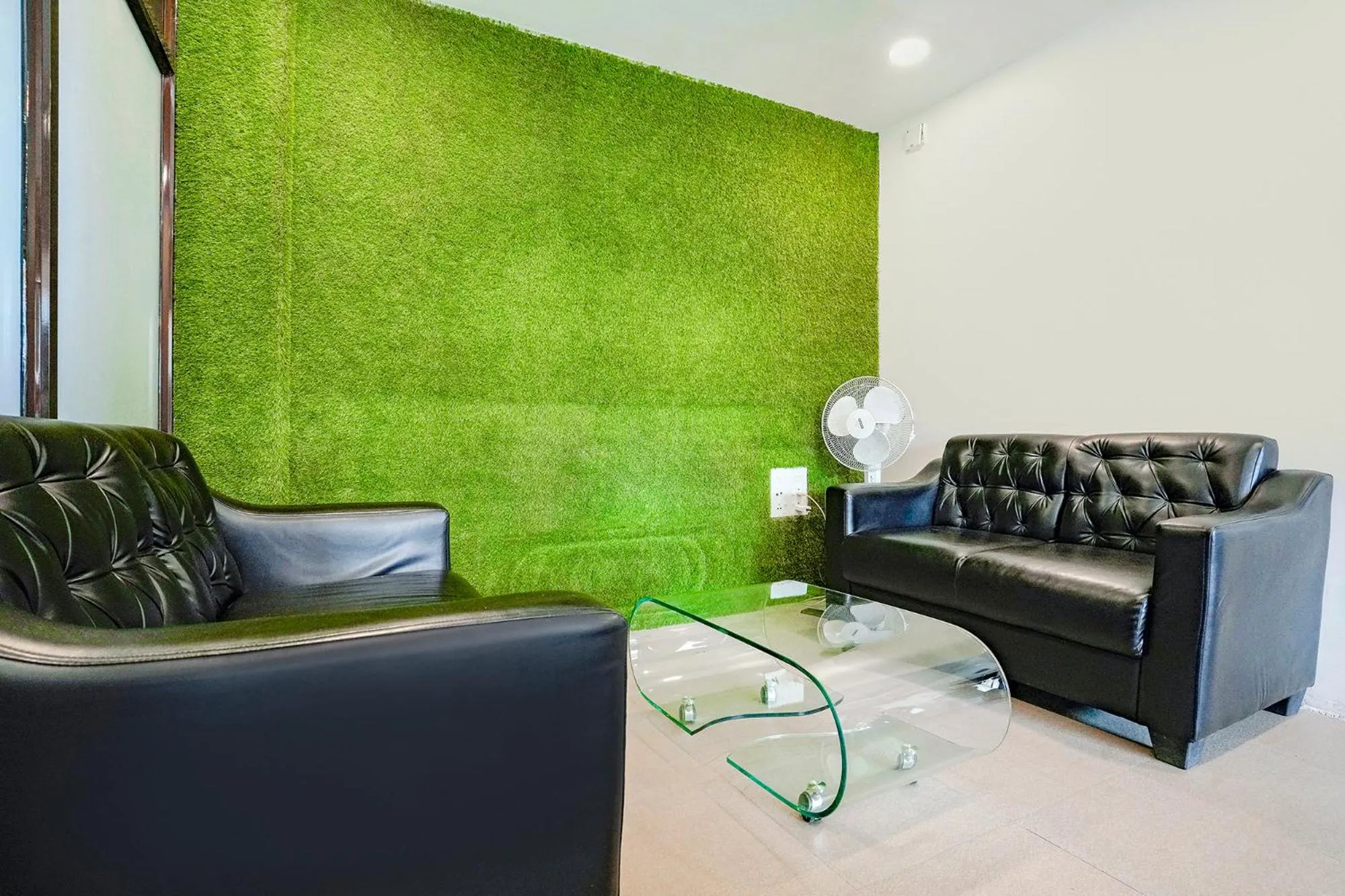 Seating area in FabHotel 24 Baner - Nr MCF Camp