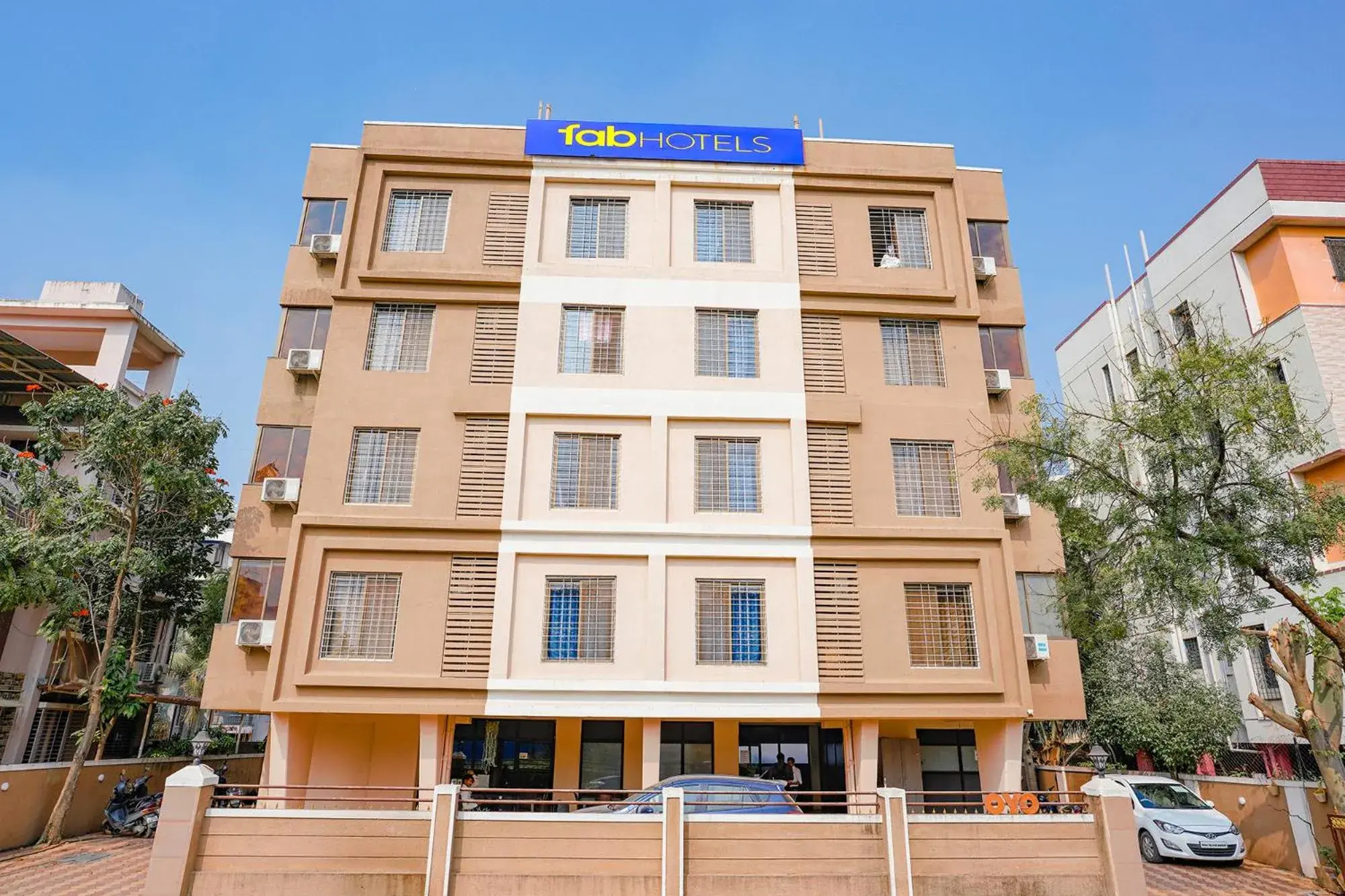 FabHotel 24 Baner - Nr MCF Camp FabHotel 24 Baner - Nr MCF Camp