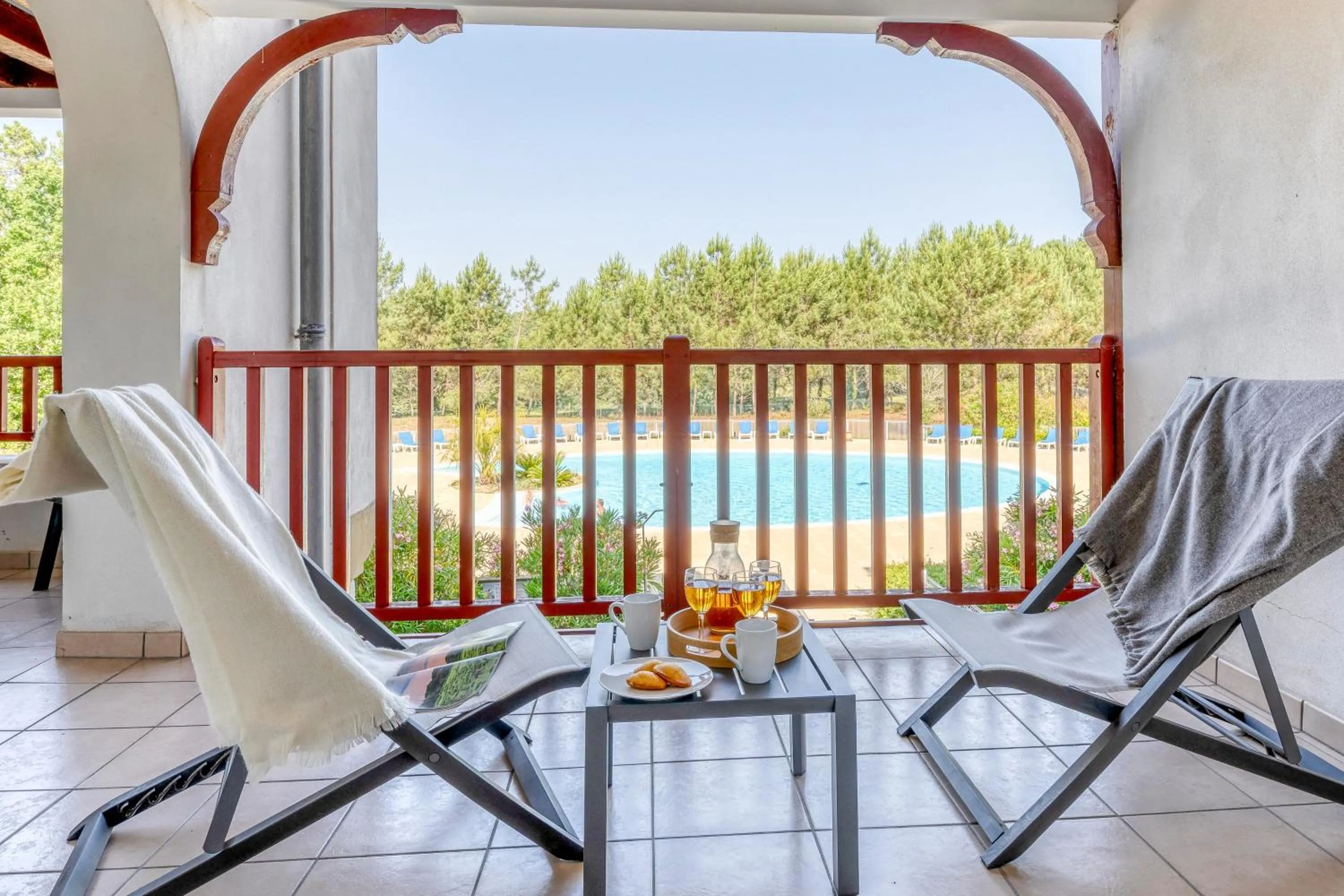 Patio in Résidence Pierre & Vacances Le Domaine de Gascogne