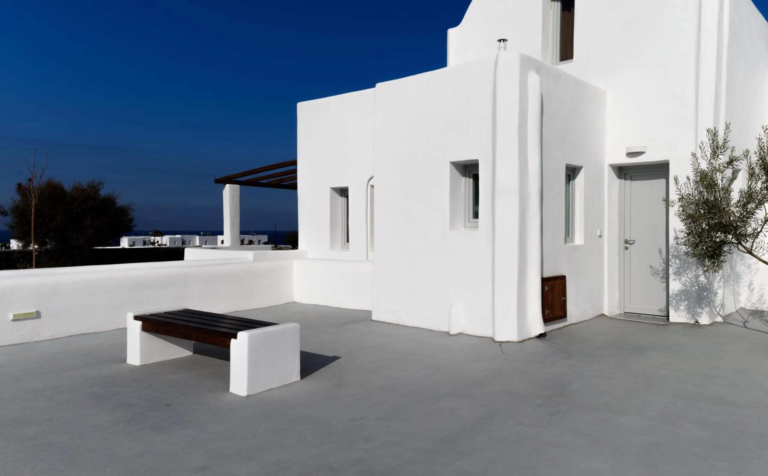 Property building in Bianco Diverso Suites