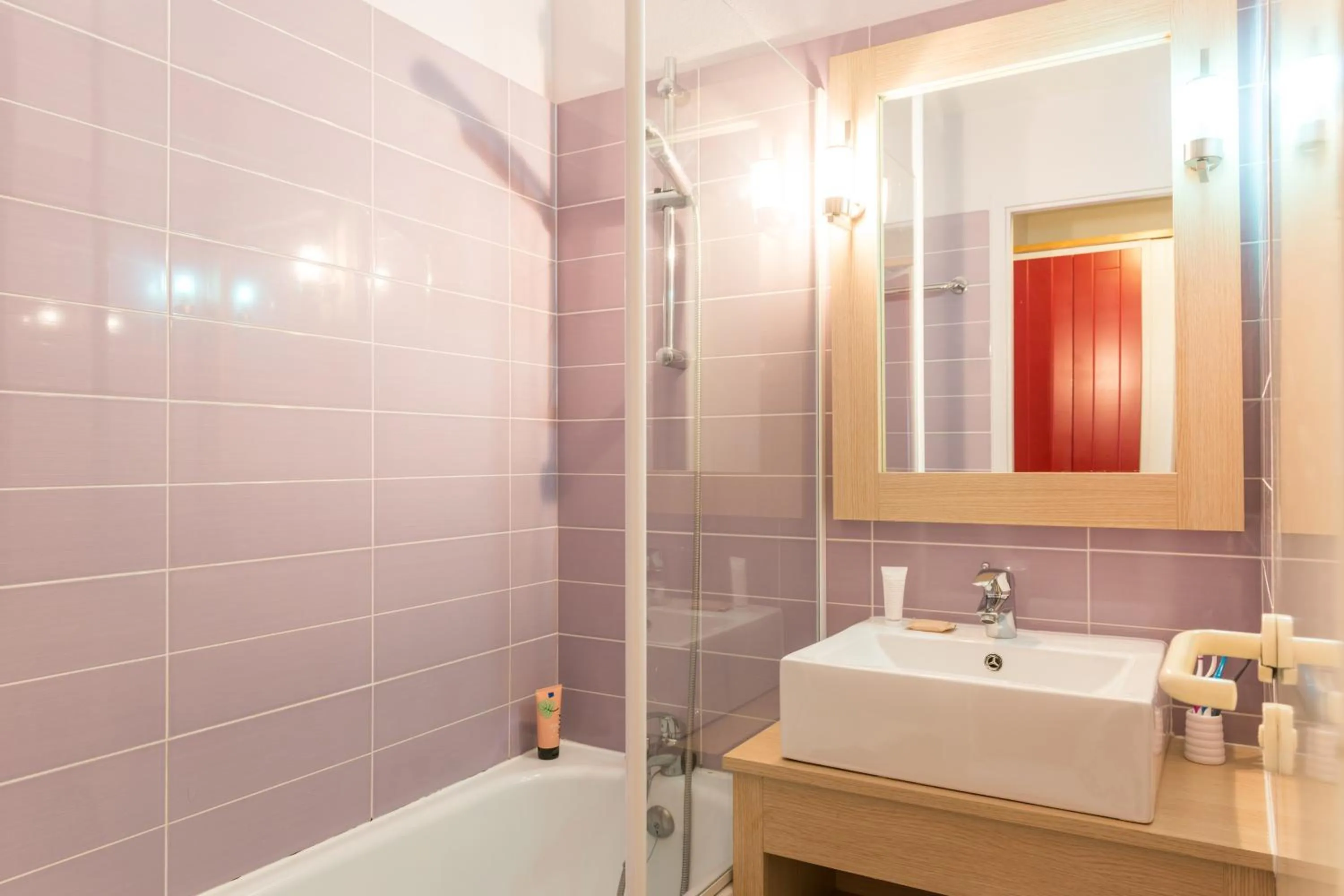 Bathroom in Village Pierre & Vacances Moliets