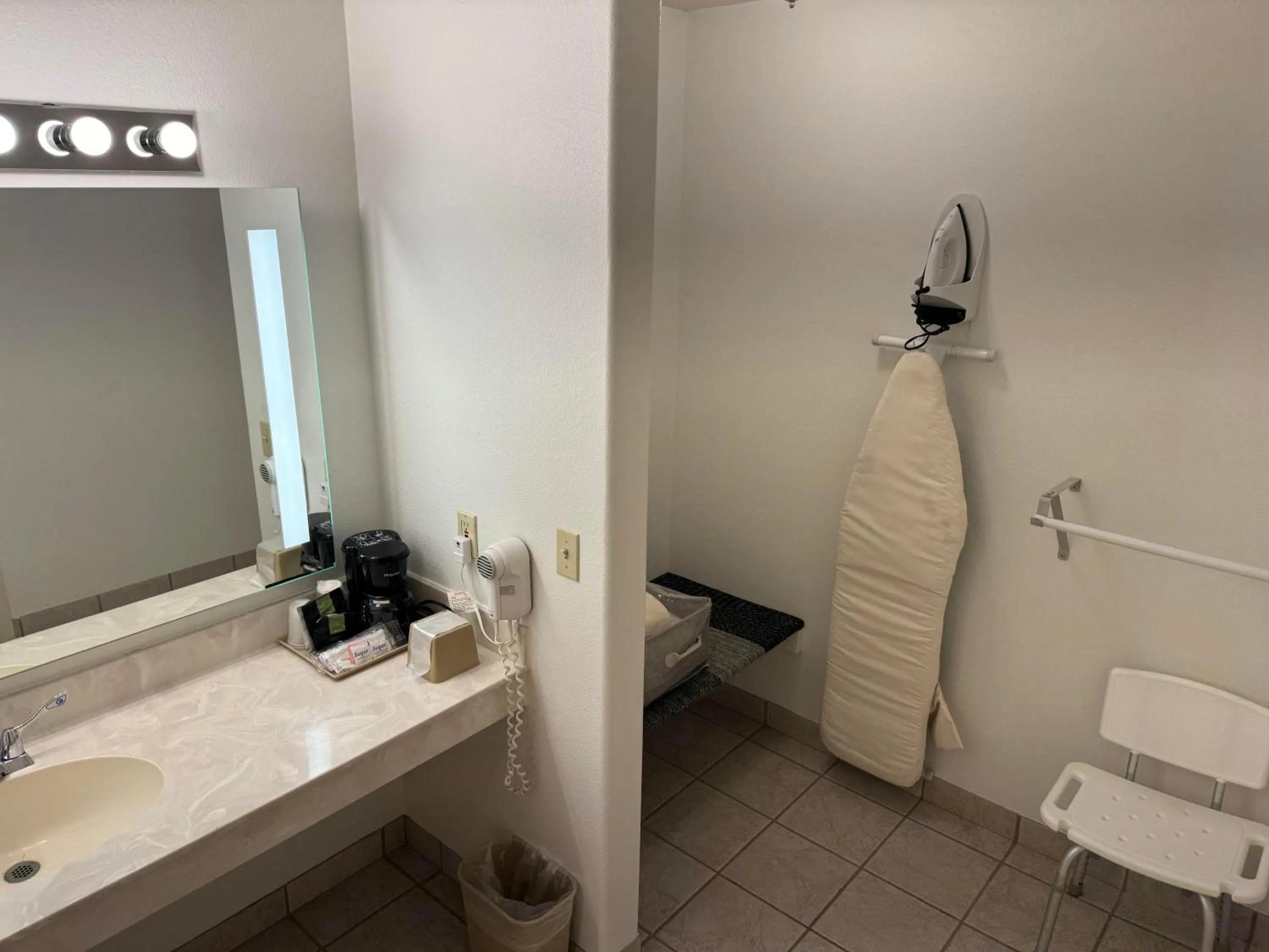 Bathroom in Abajo Lodge