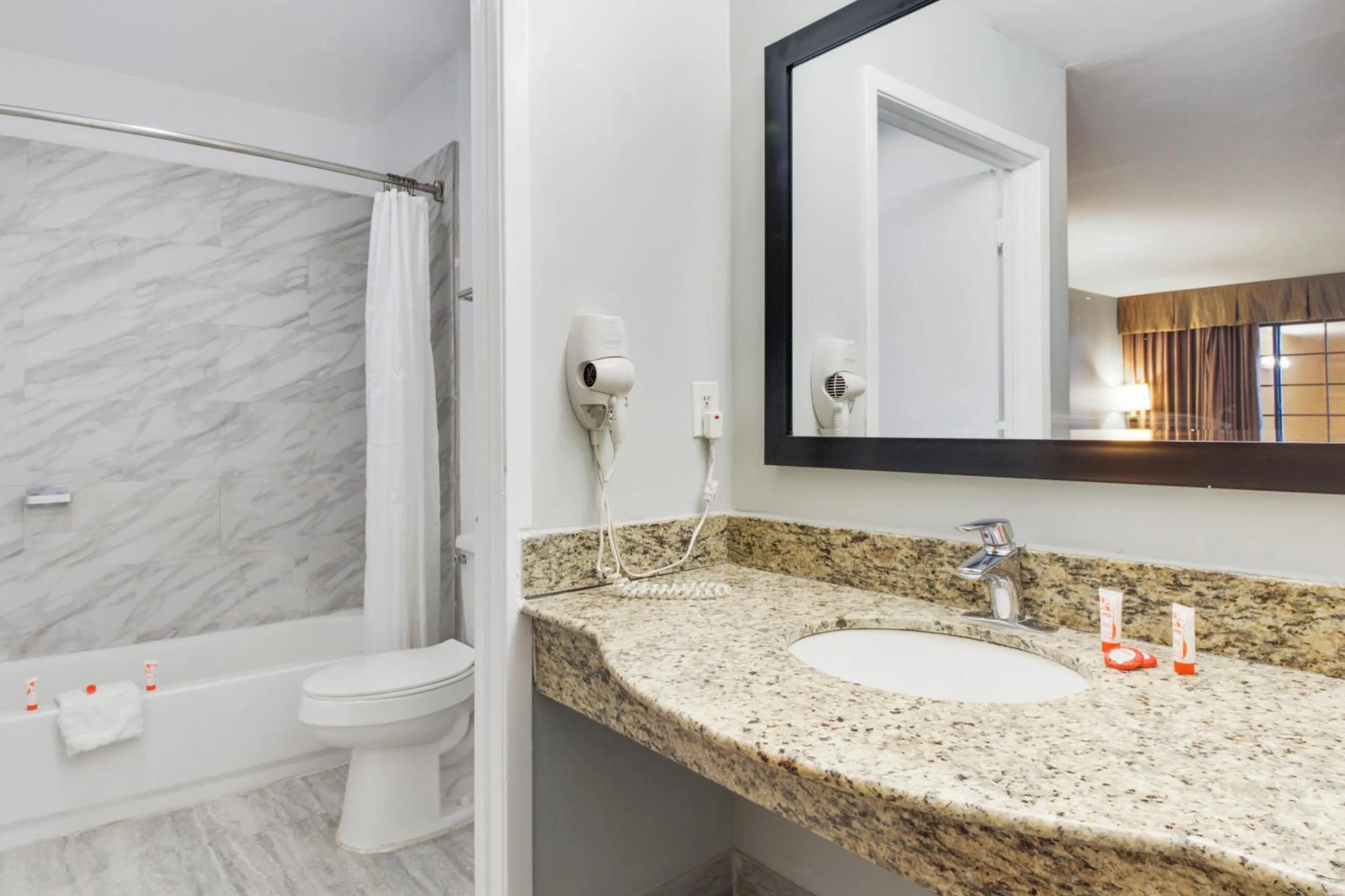 Bathroom in OYO Hotel Ingleside TX