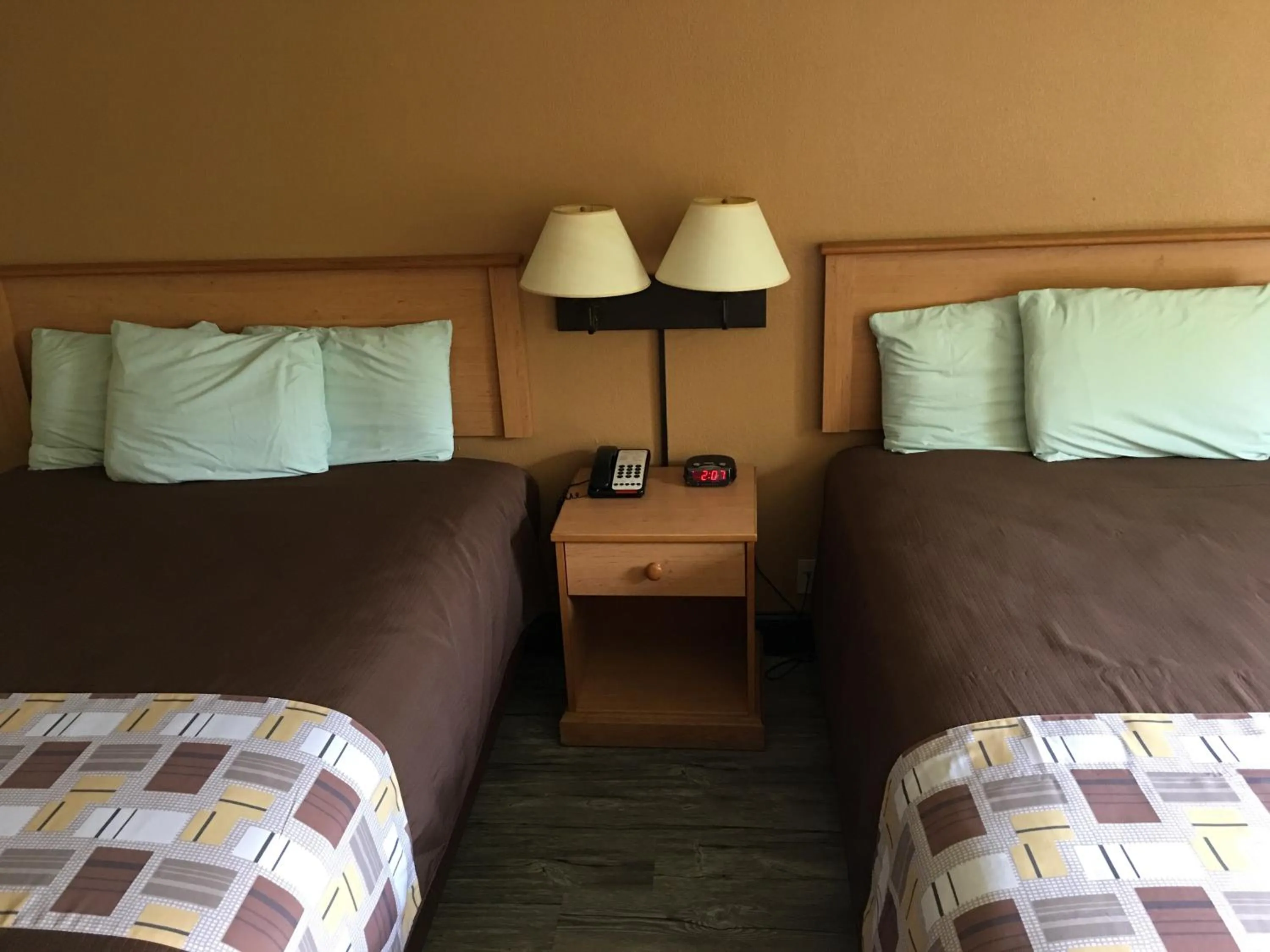 Bed in Hometown Inn-Soddy Daisy