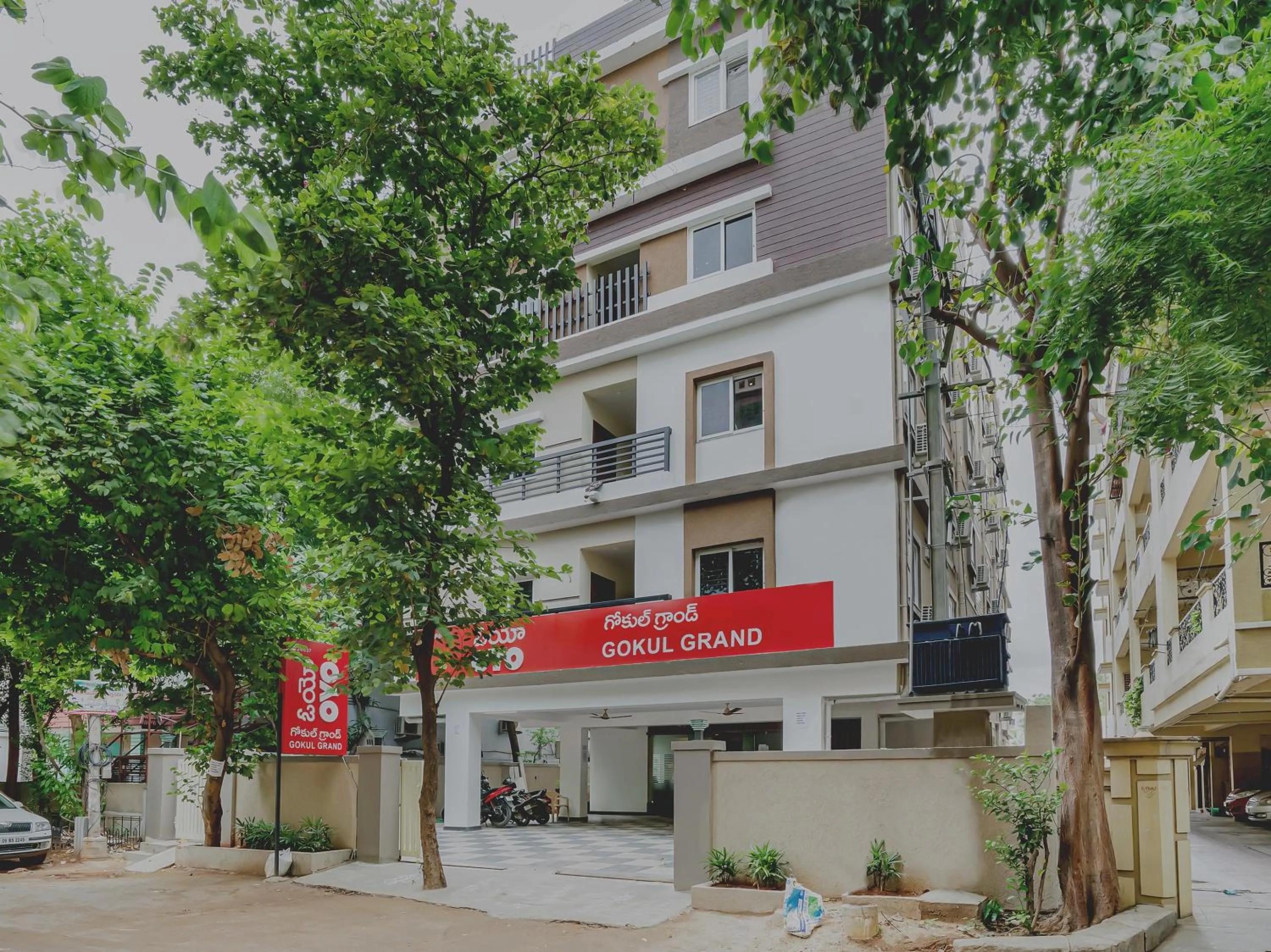 Facade/entrance in Super Hotel O Gokul Grand Near SR Nagar Police Station