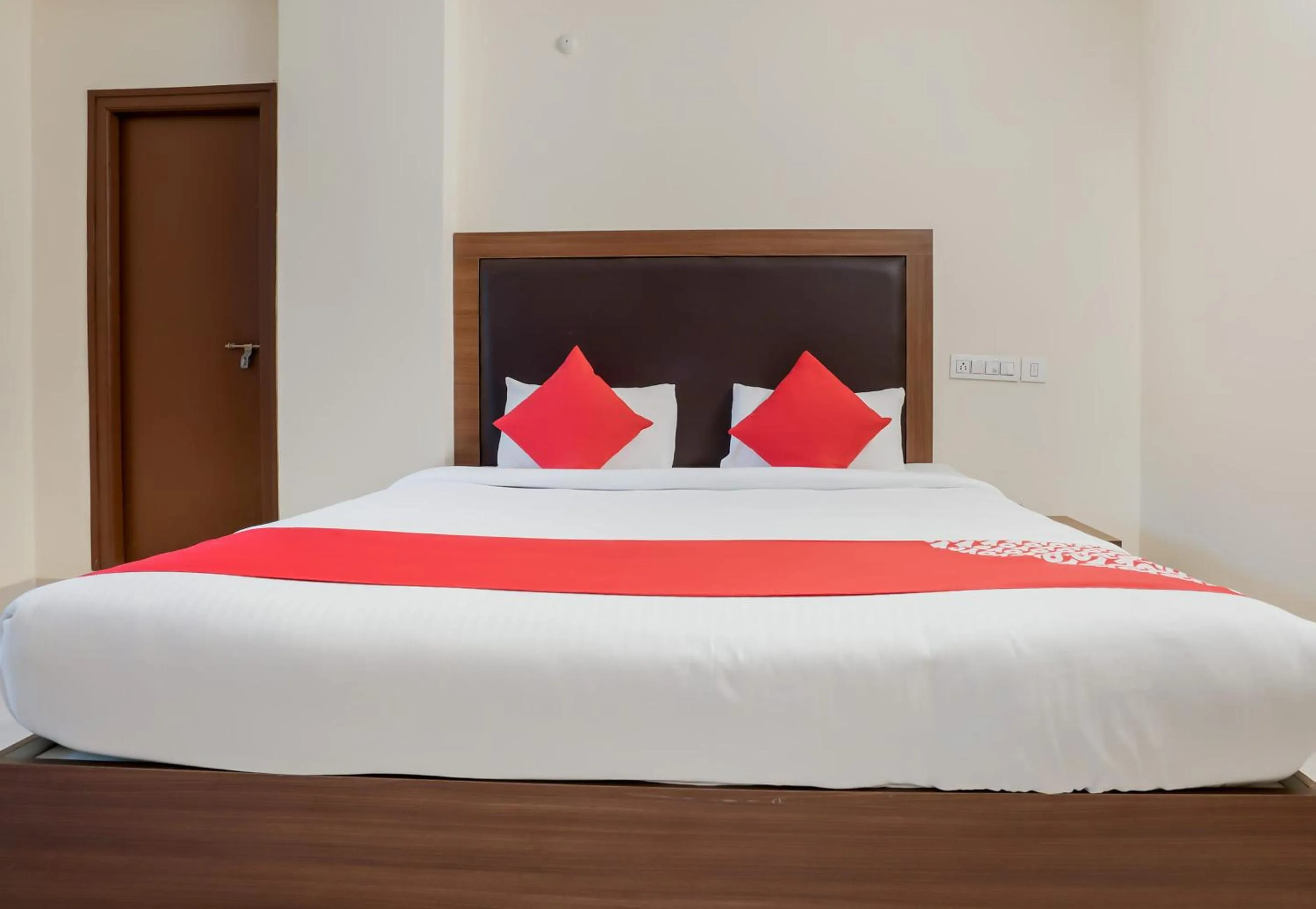 Bedroom, Bed in Super Hotel O Gokul Grand Near SR Nagar Police Station