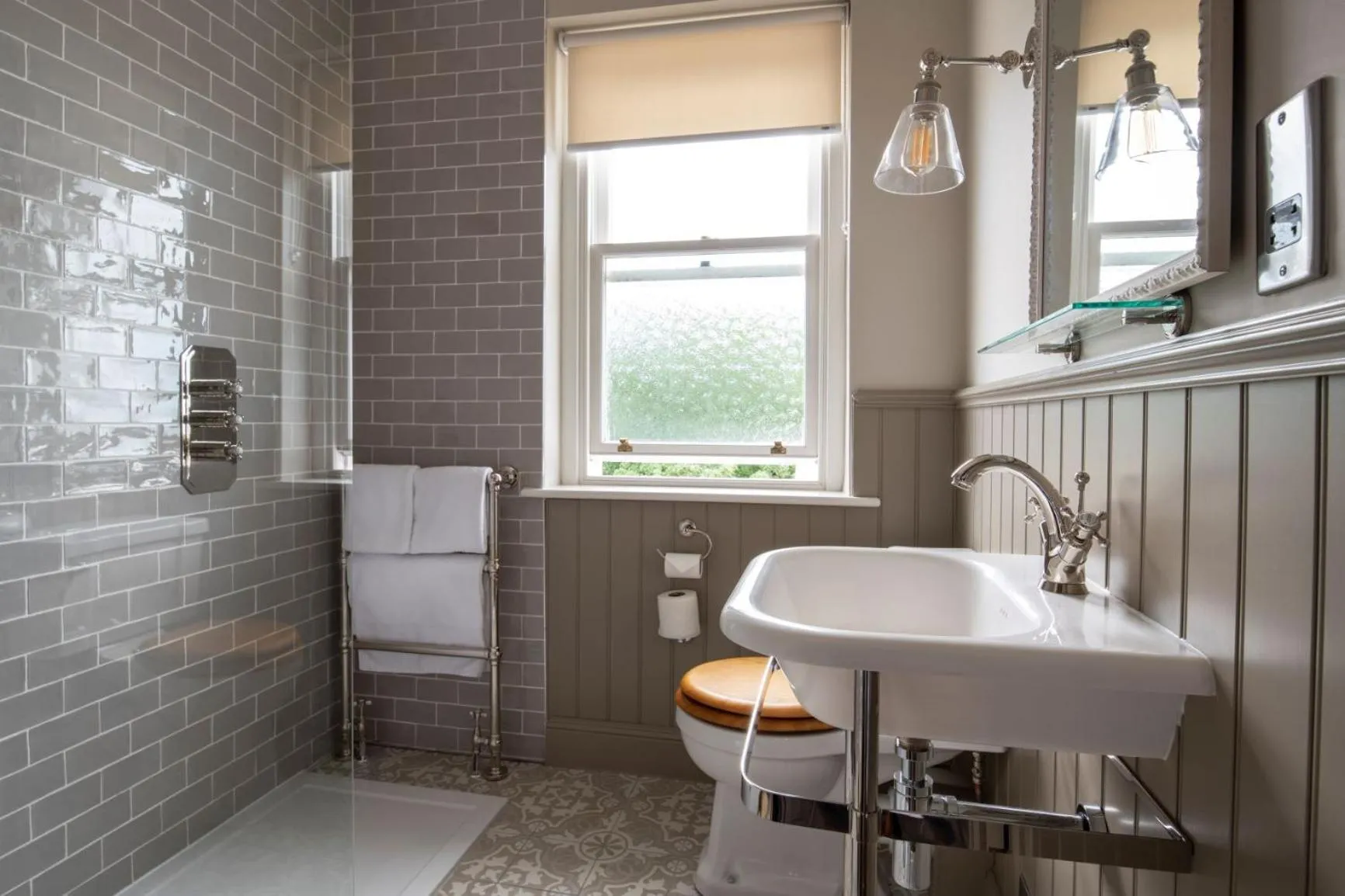 Shower in Beadnell Towers Hotel
