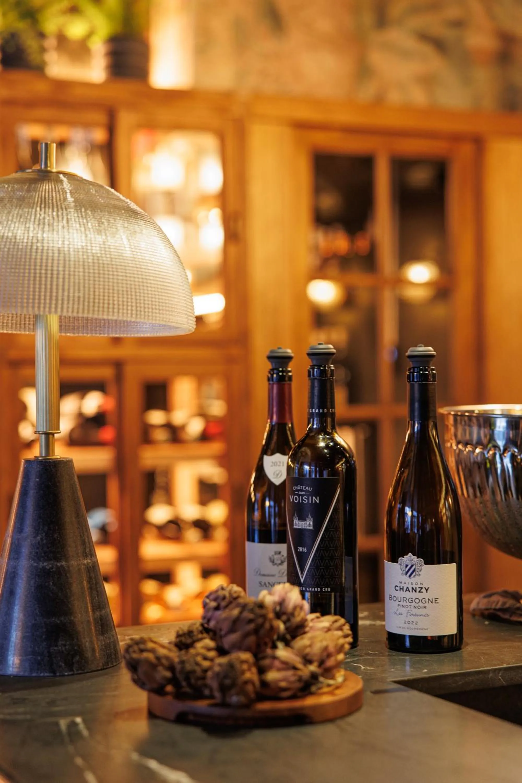 Restaurant/places to eat in Hotel Von