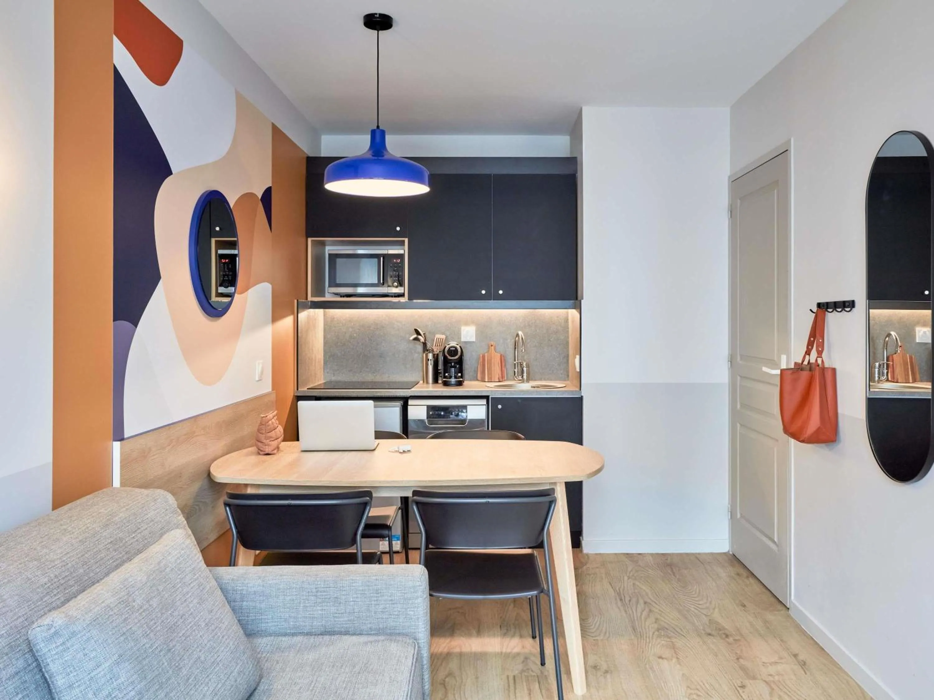 Bedroom in Aparthotel Adagio Val d'Europe près de Disneyland Paris