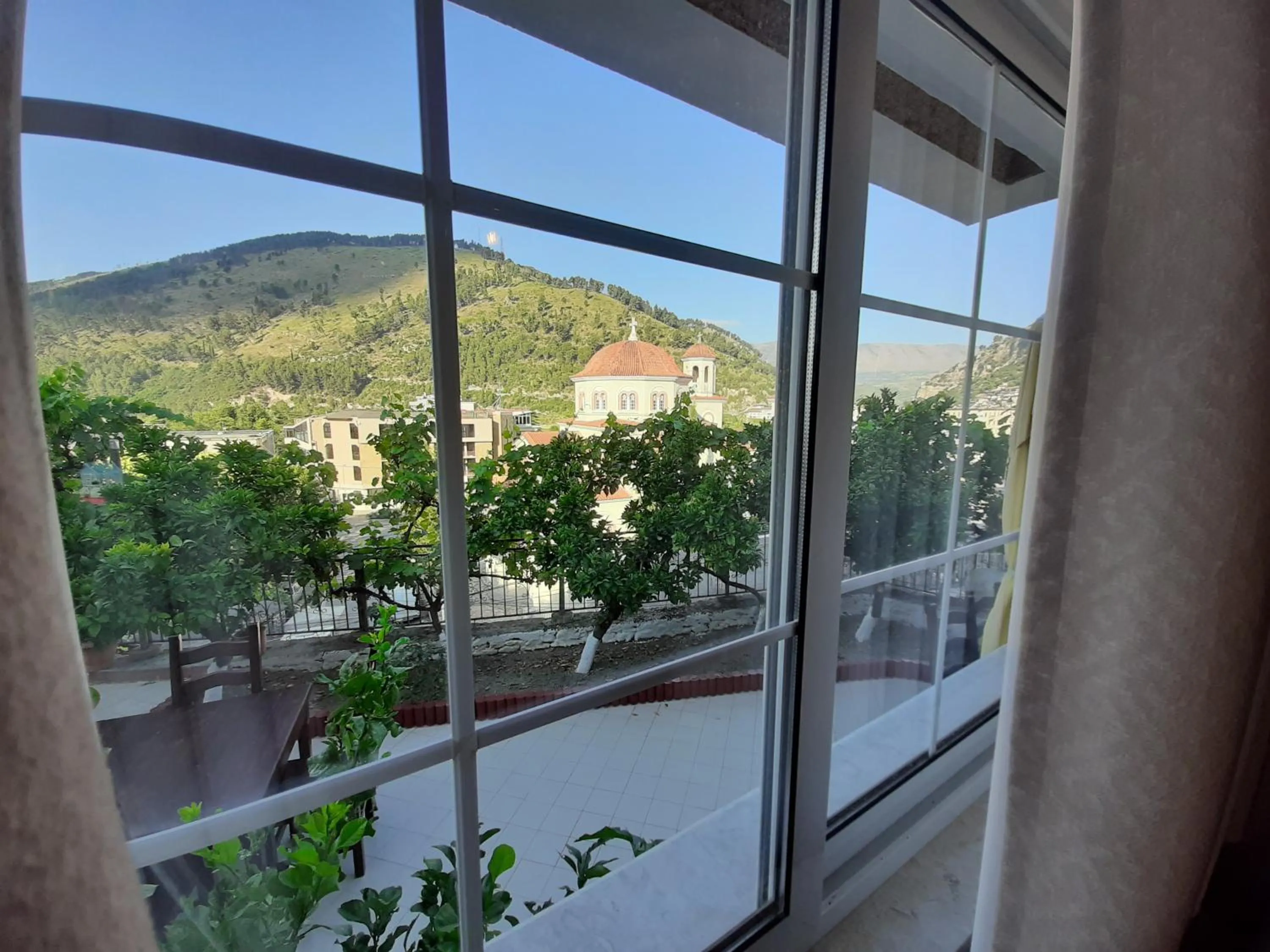 Balcony/Terrace in HOTEL VILA TWIX