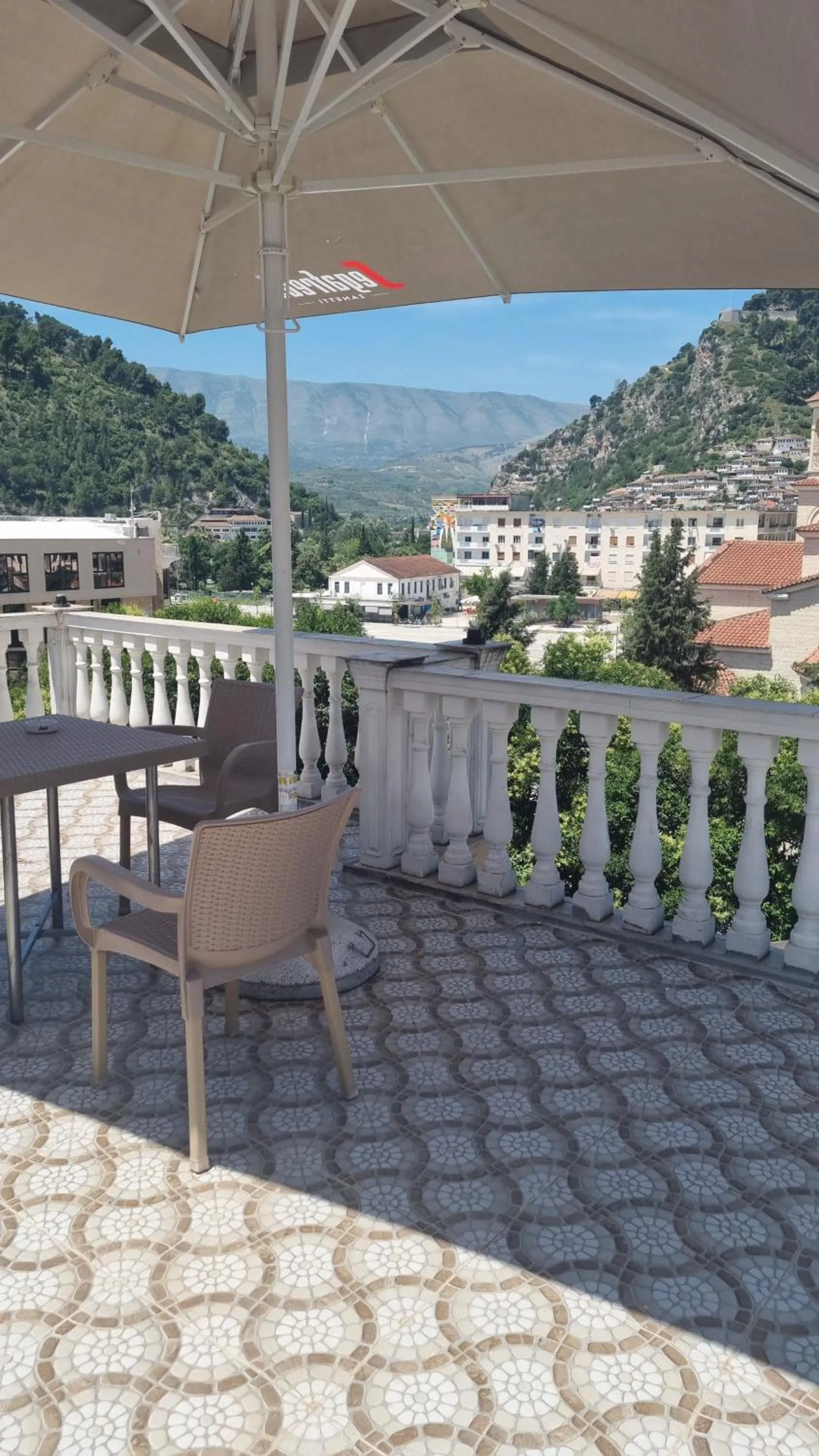 Patio in HOTEL VILA TWIX