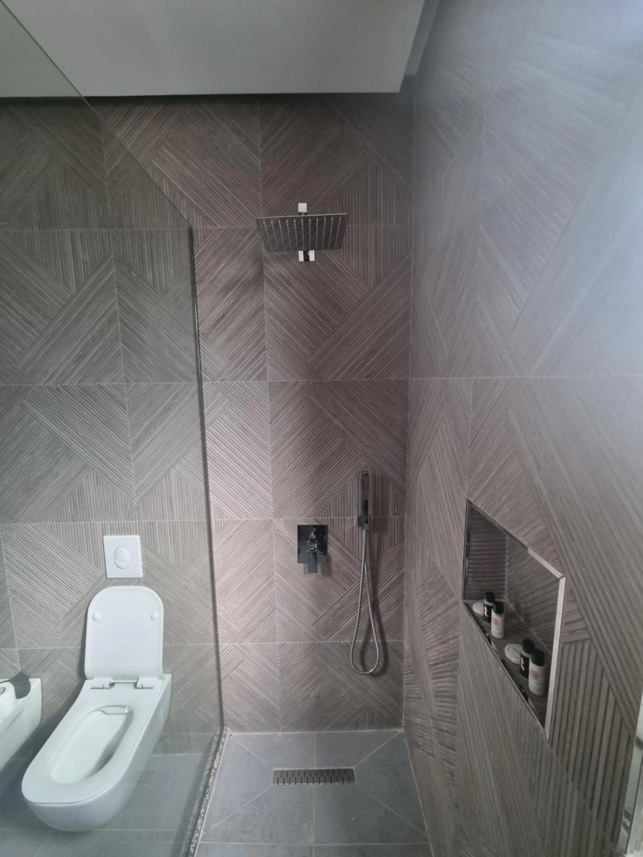 Shower in HOTEL VILA TWIX