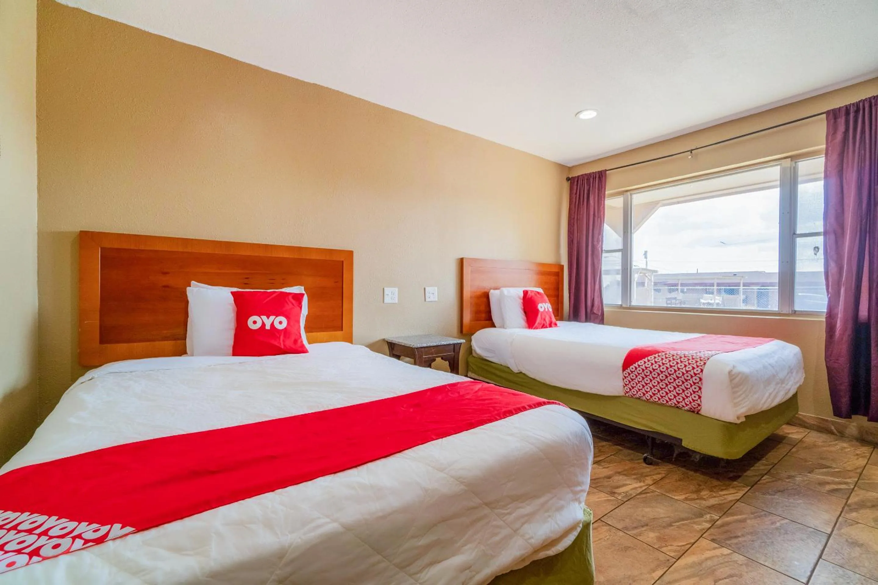 Bedroom in Capital O Hotel Beeville -US 181