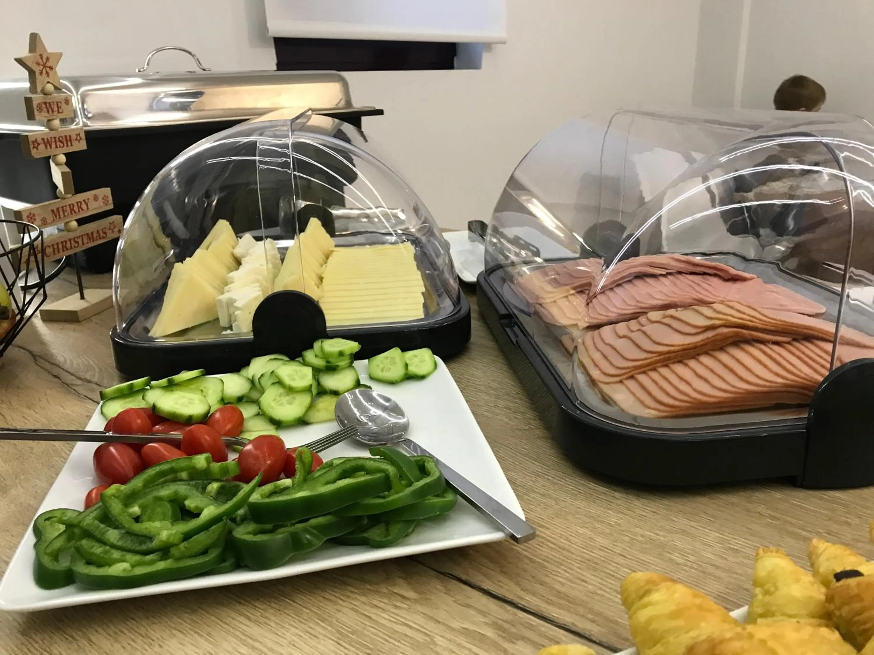 Food and drinks in Avra Nafpliou