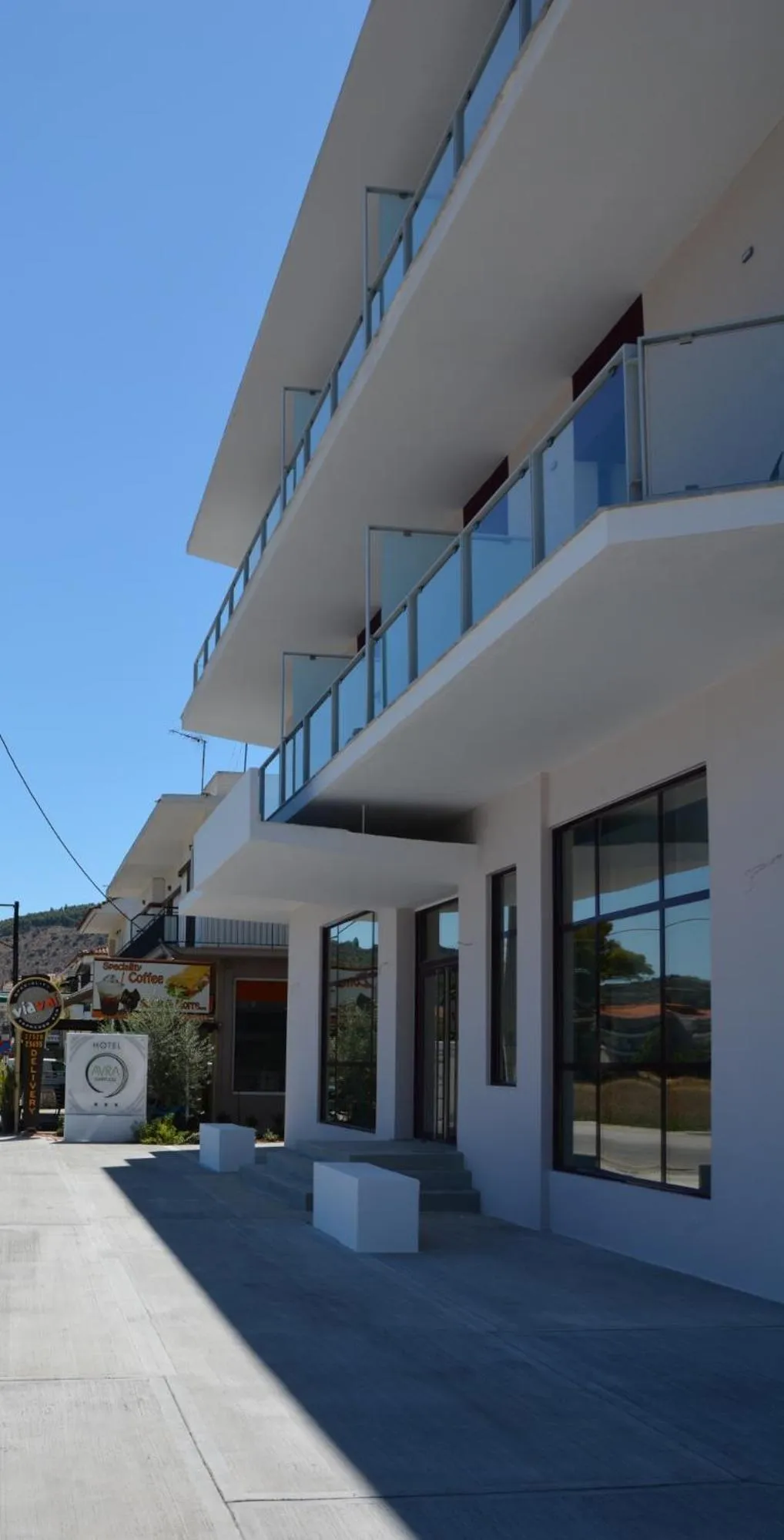 Property building in Avra Nafpliou